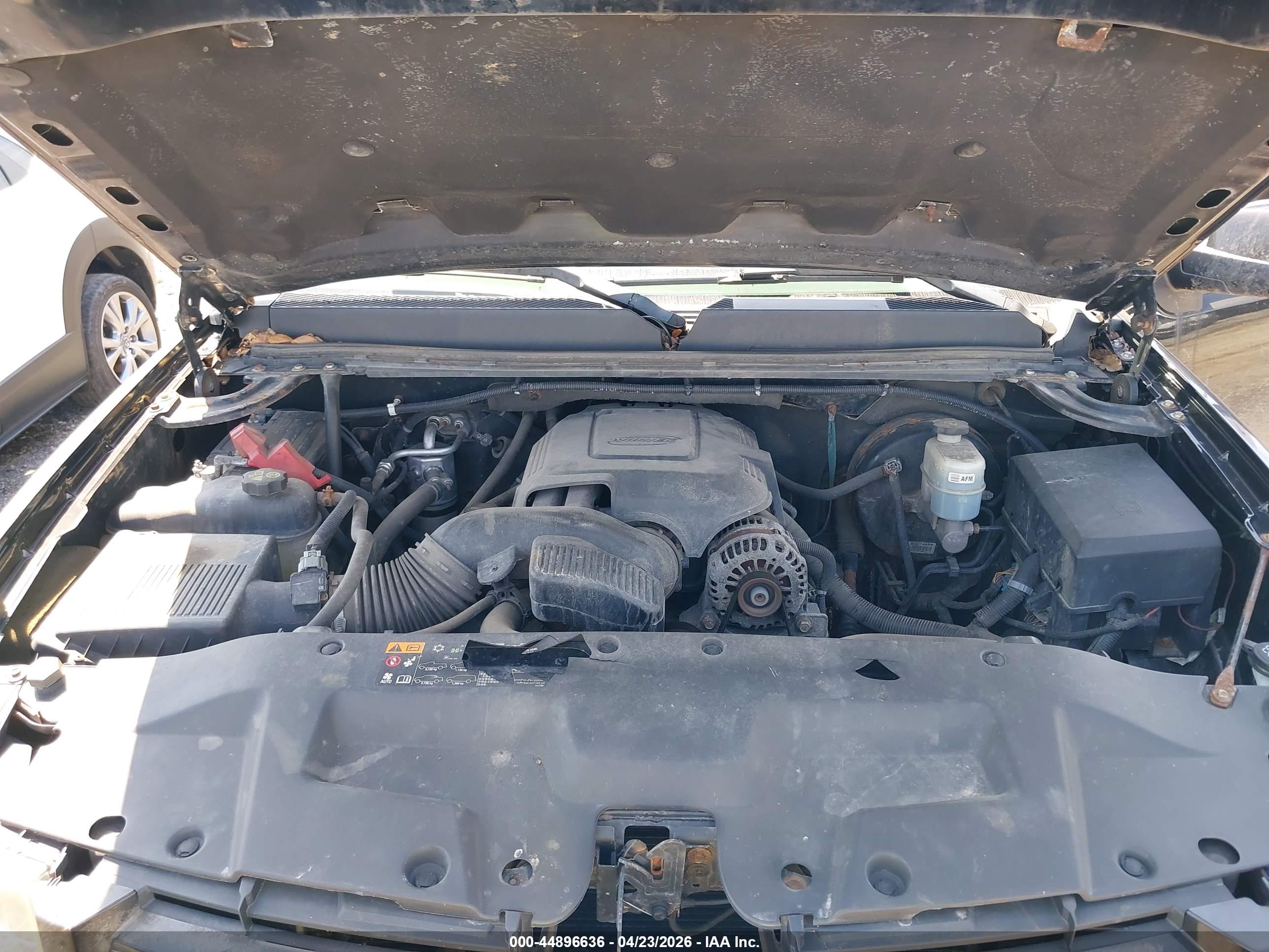 GMC SIERRA image 10
