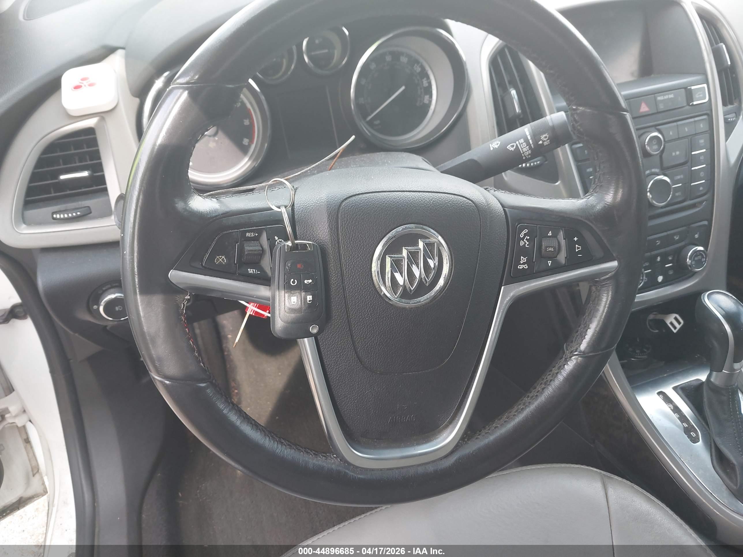 BUICK VERANO image 11