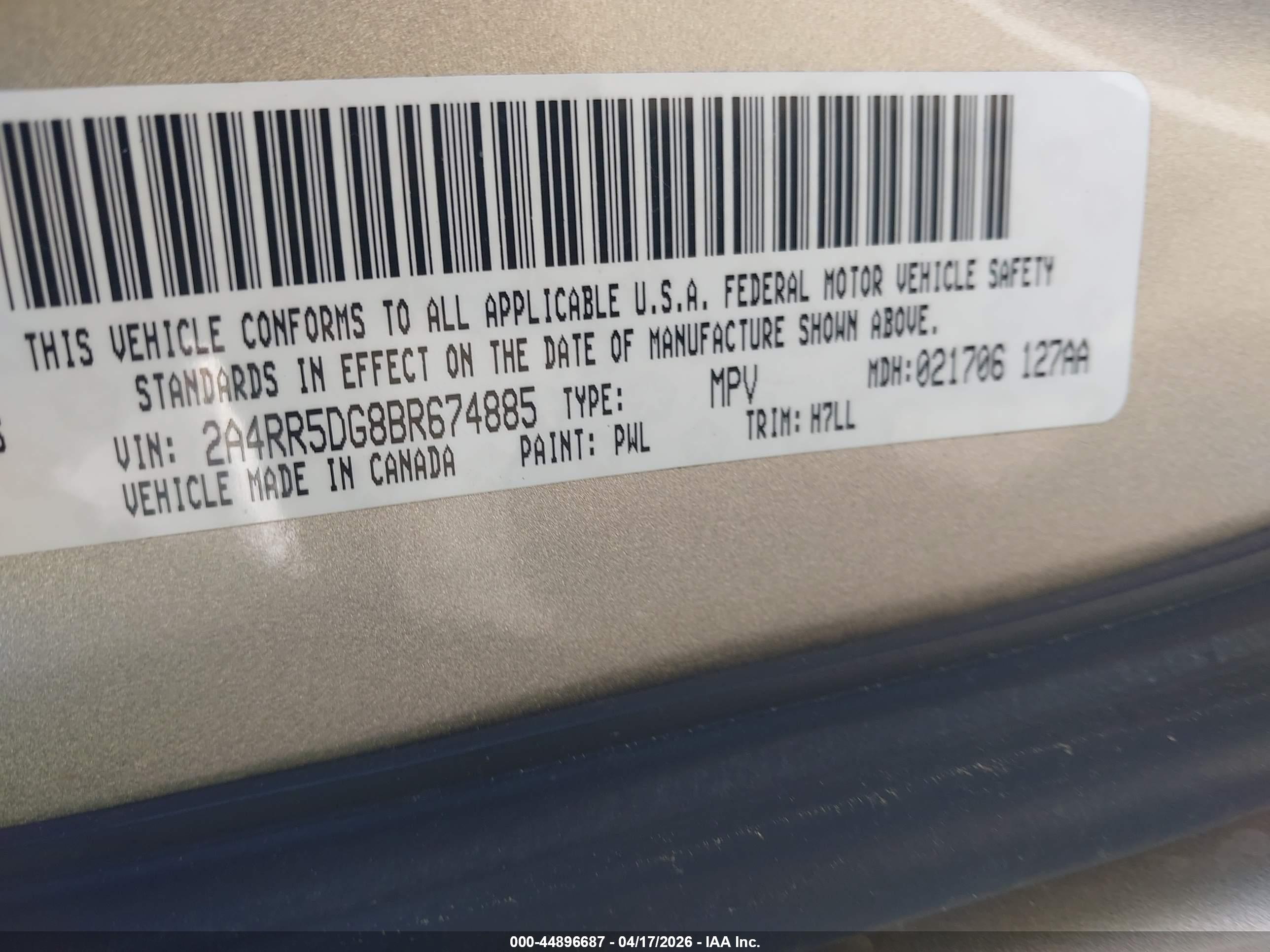 CHRYSLER TOWN image 9