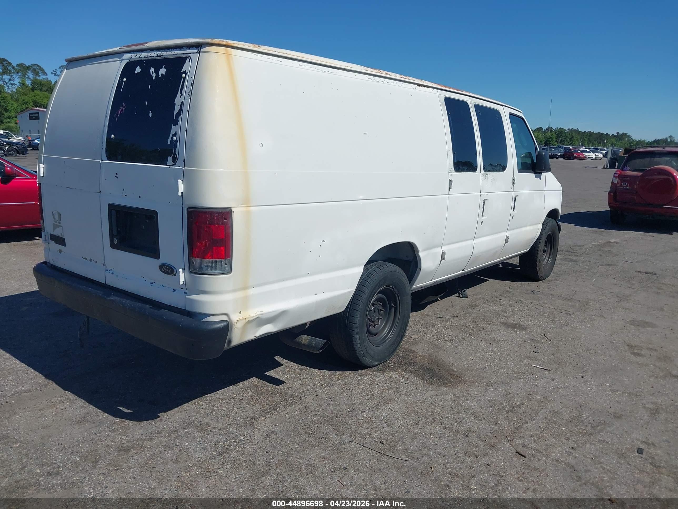 FORD E-350 image 4