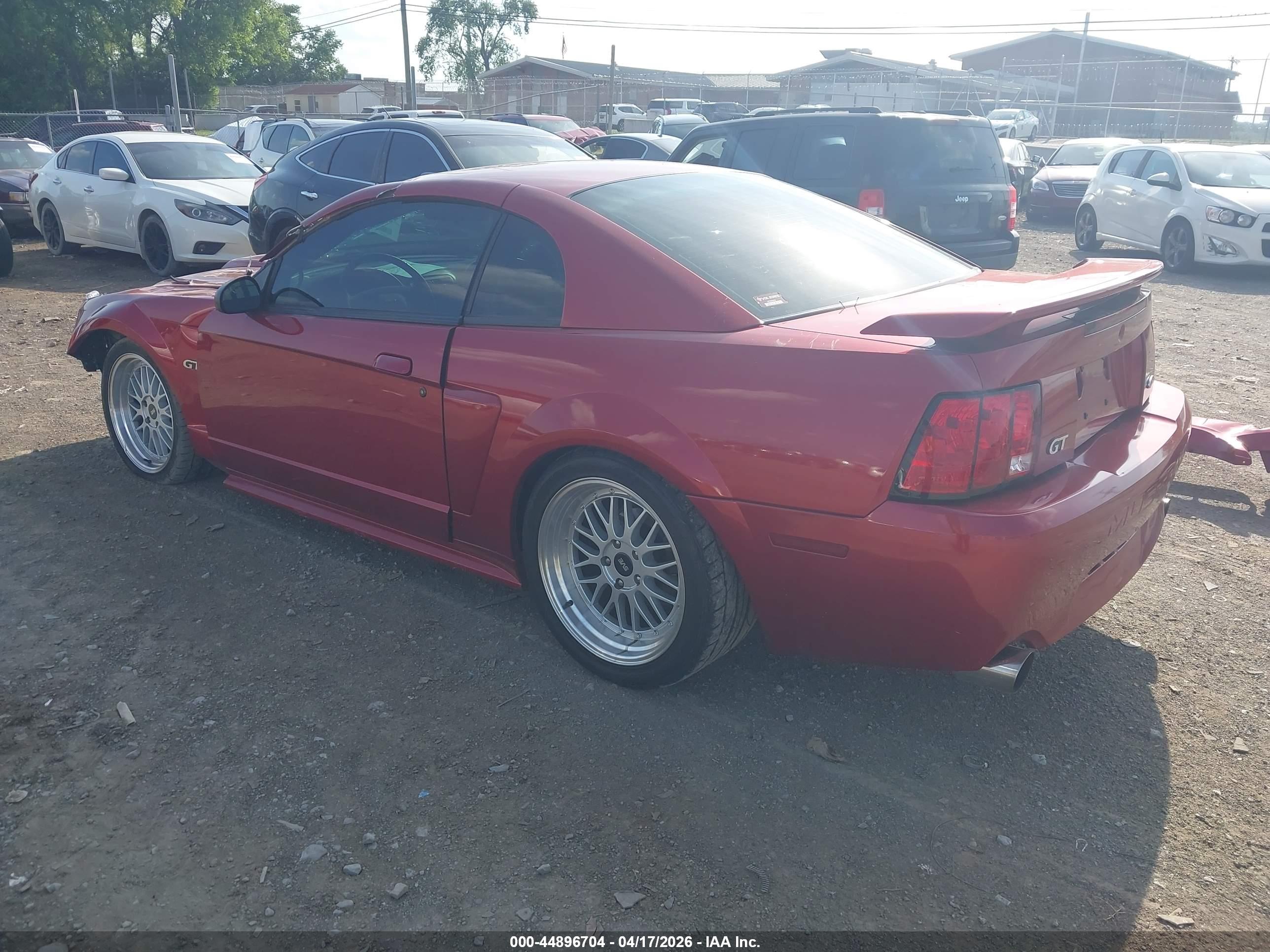 FORD MUSTANG image 3