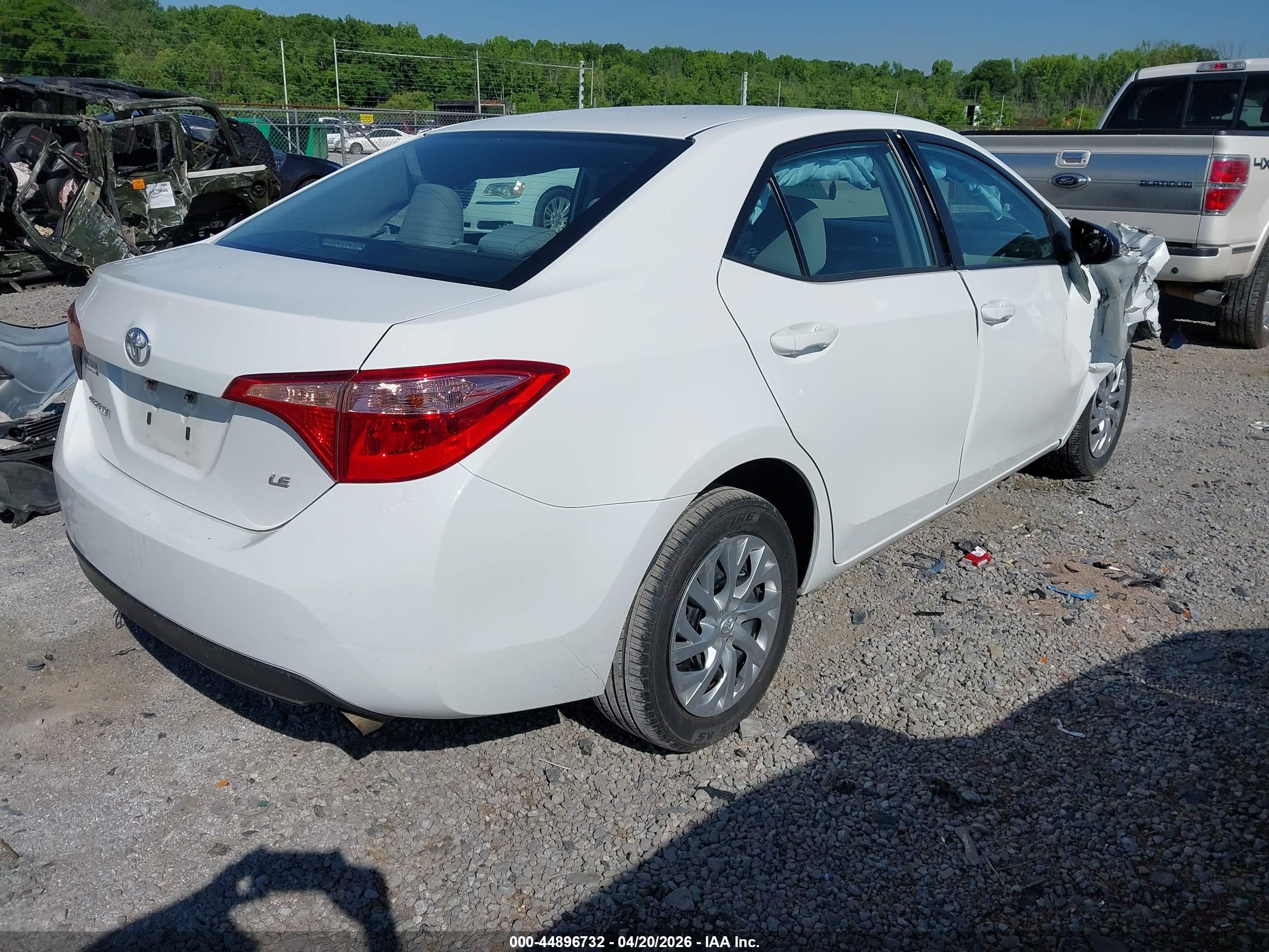 TOYOTA COROLLA image 4