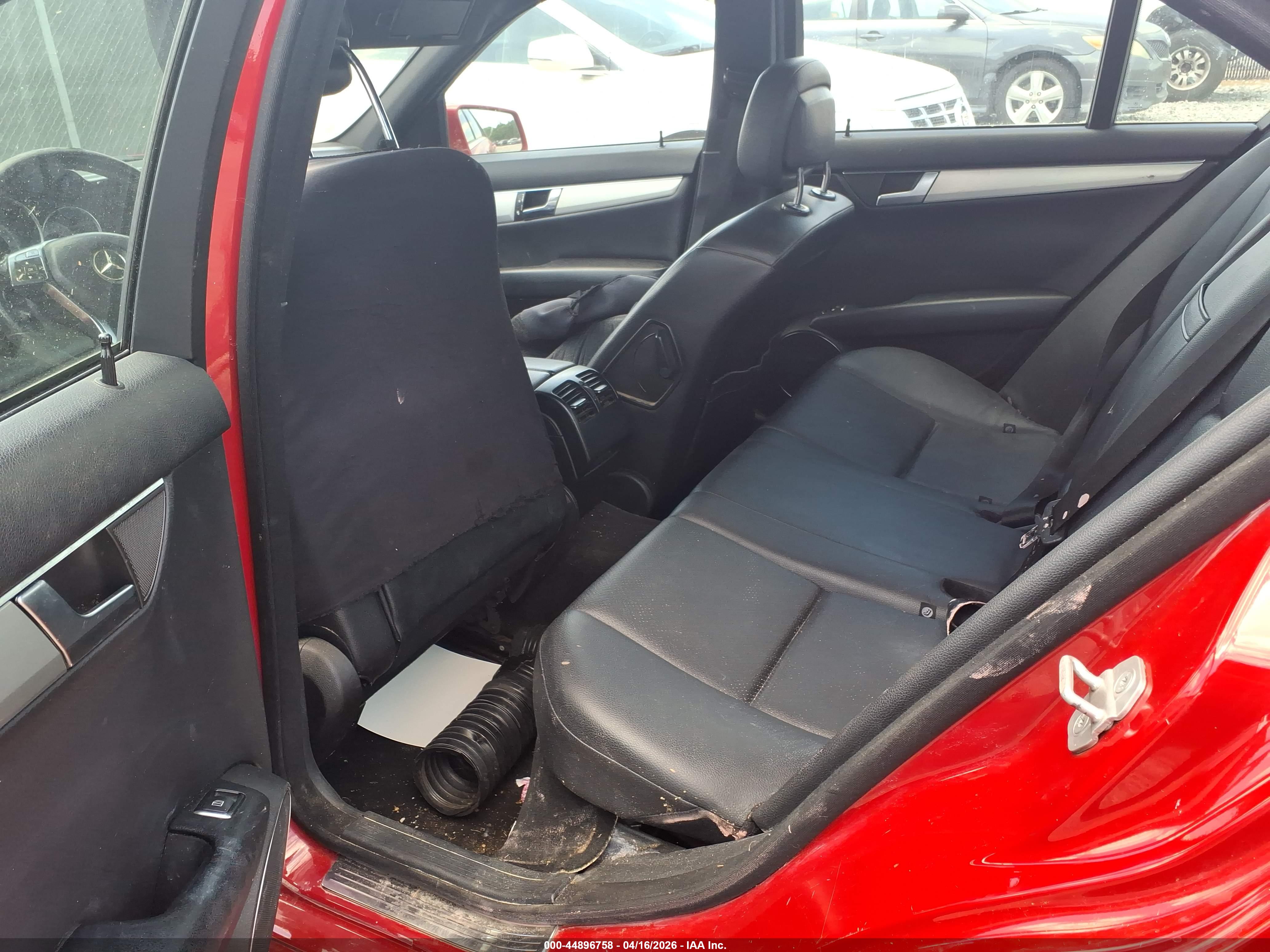 MERCEDES-BENZ C image 8