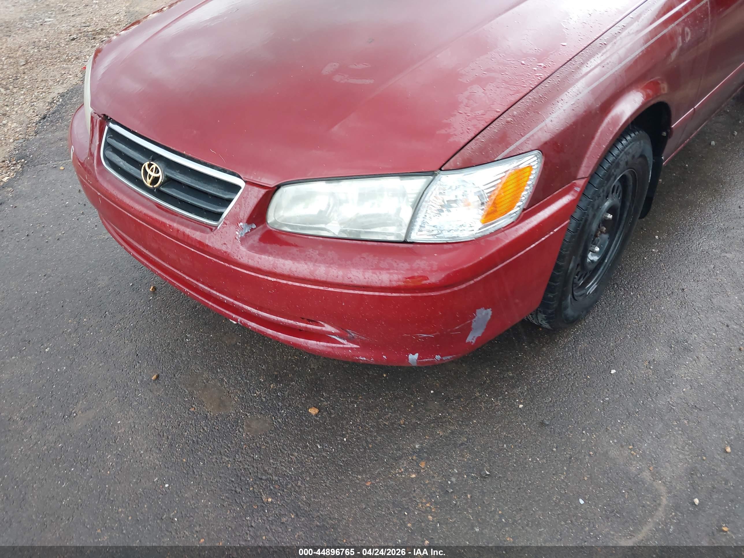 TOYOTA CAMRY image 6