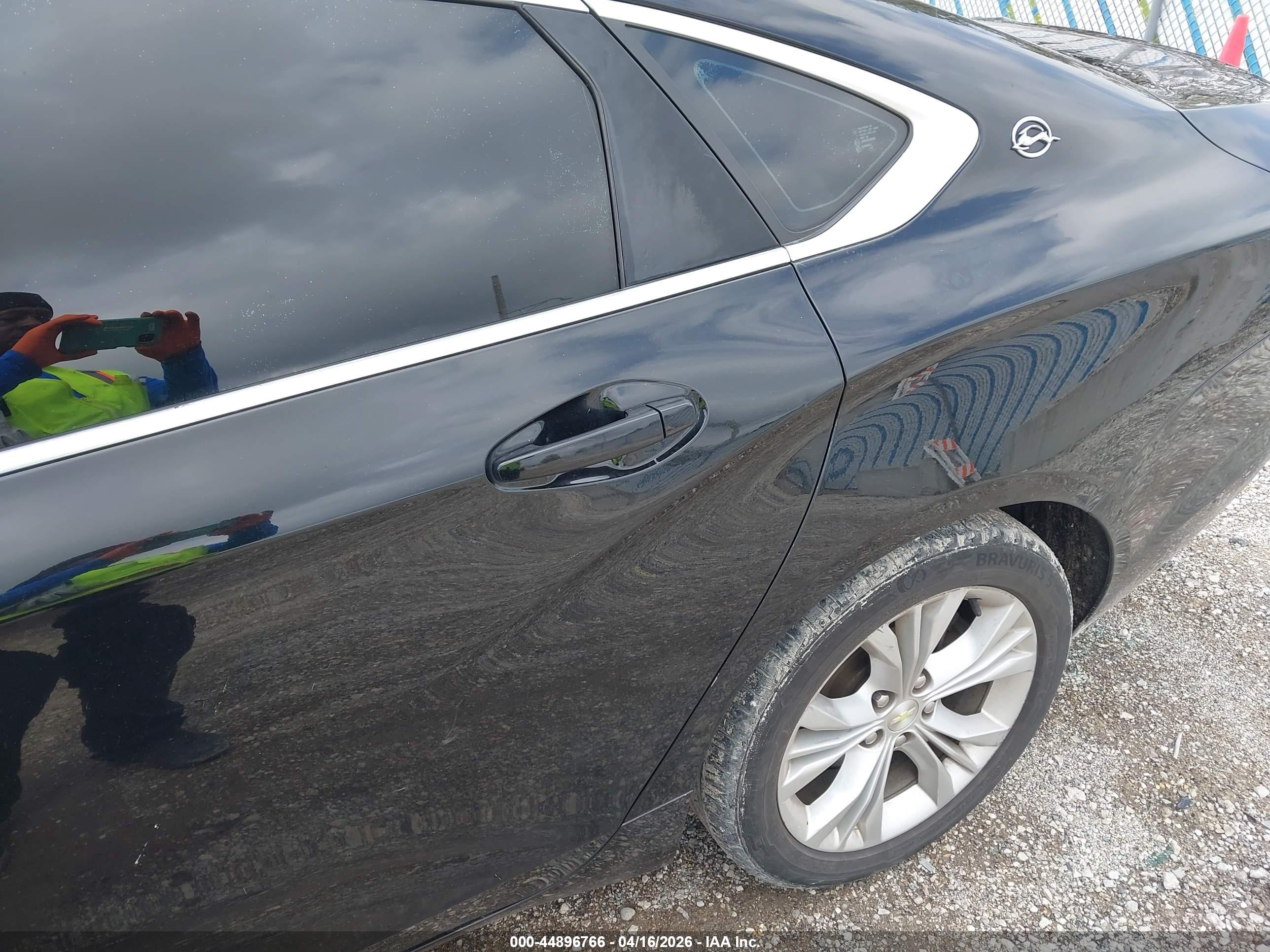 CHEVROLET IMPALA image 6