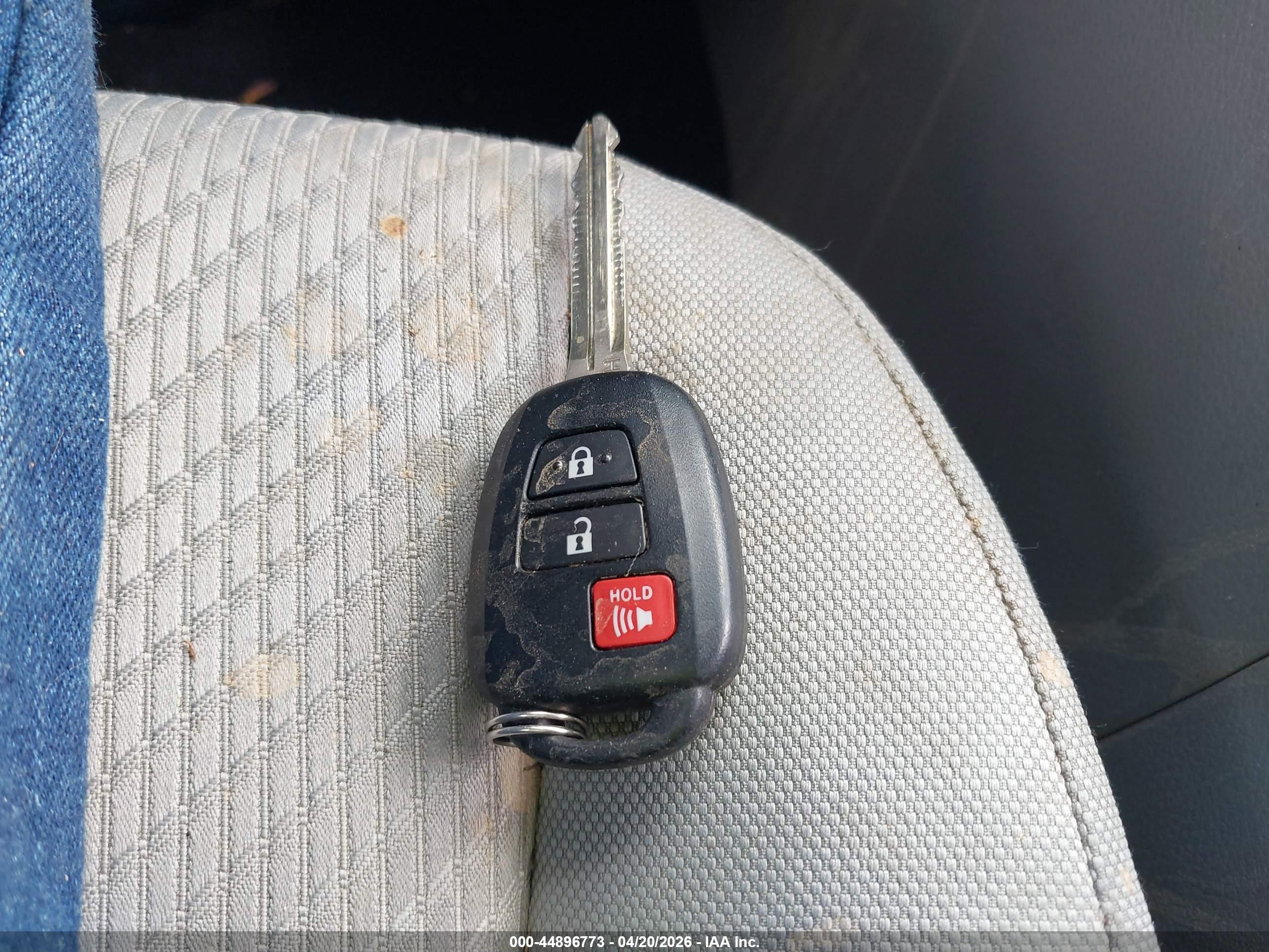 TOYOTA HIGHLANDER image 11