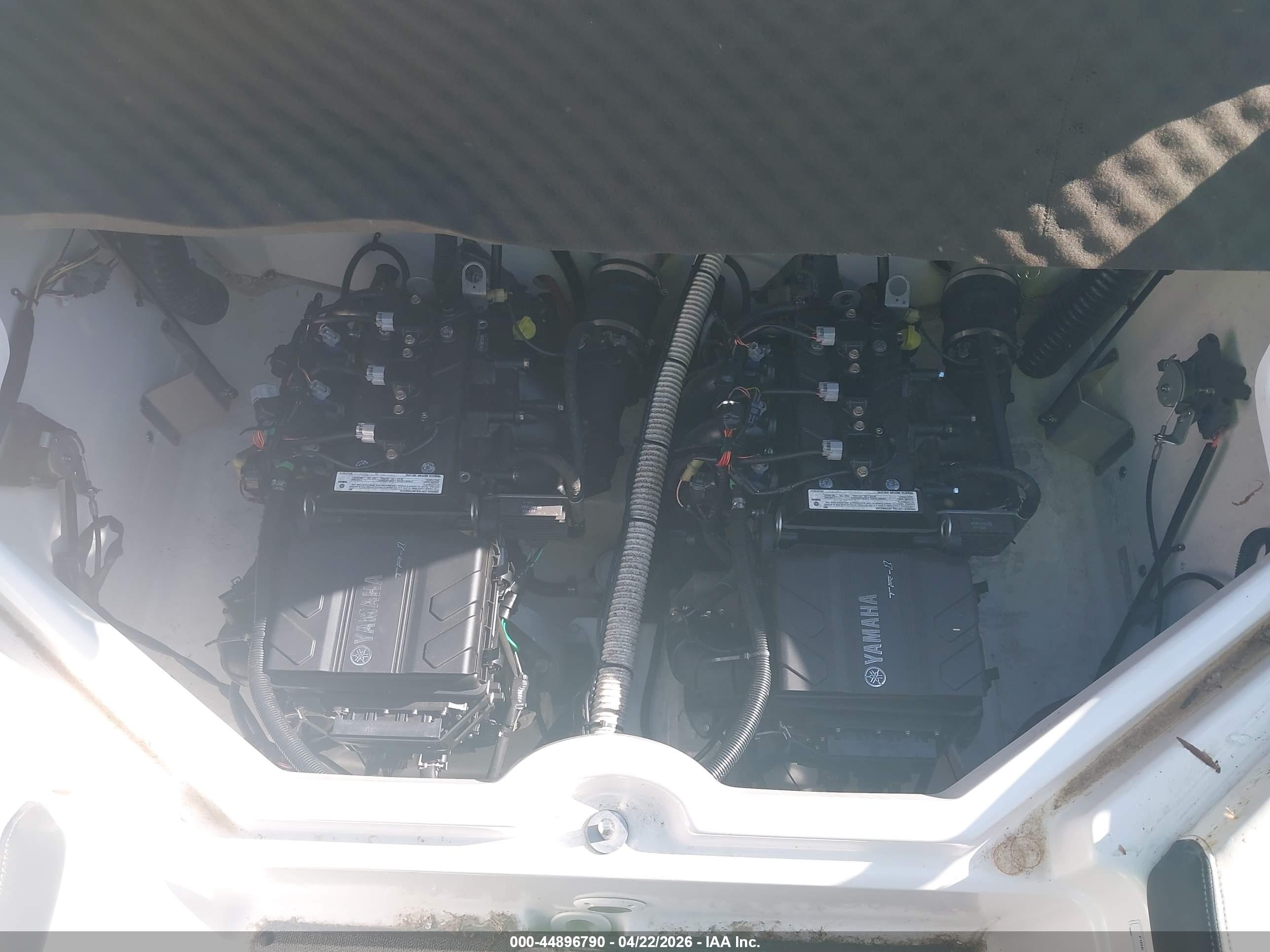 YAMAHA 21' image 10