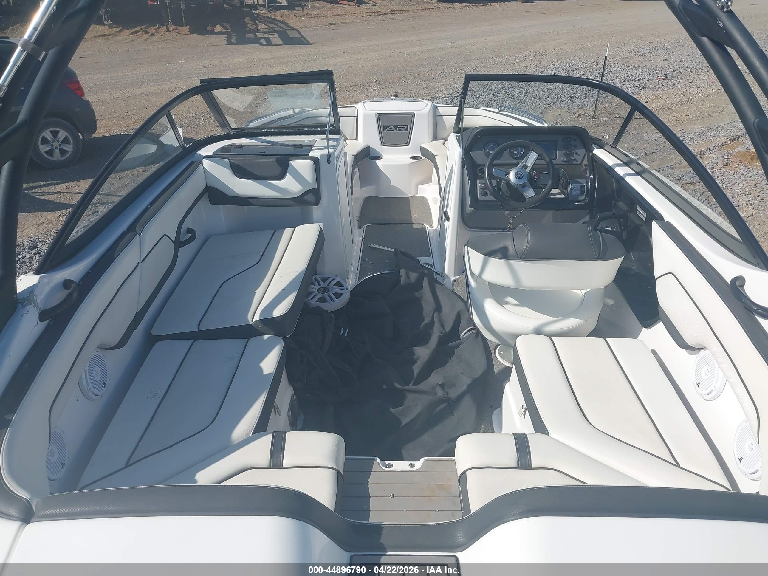 YAMAHA 21' image 5