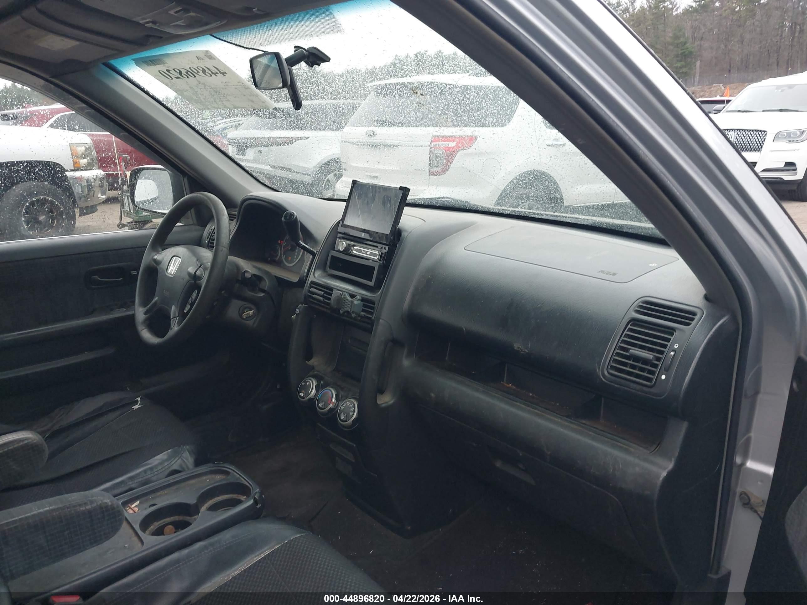HONDA CR-V image 5