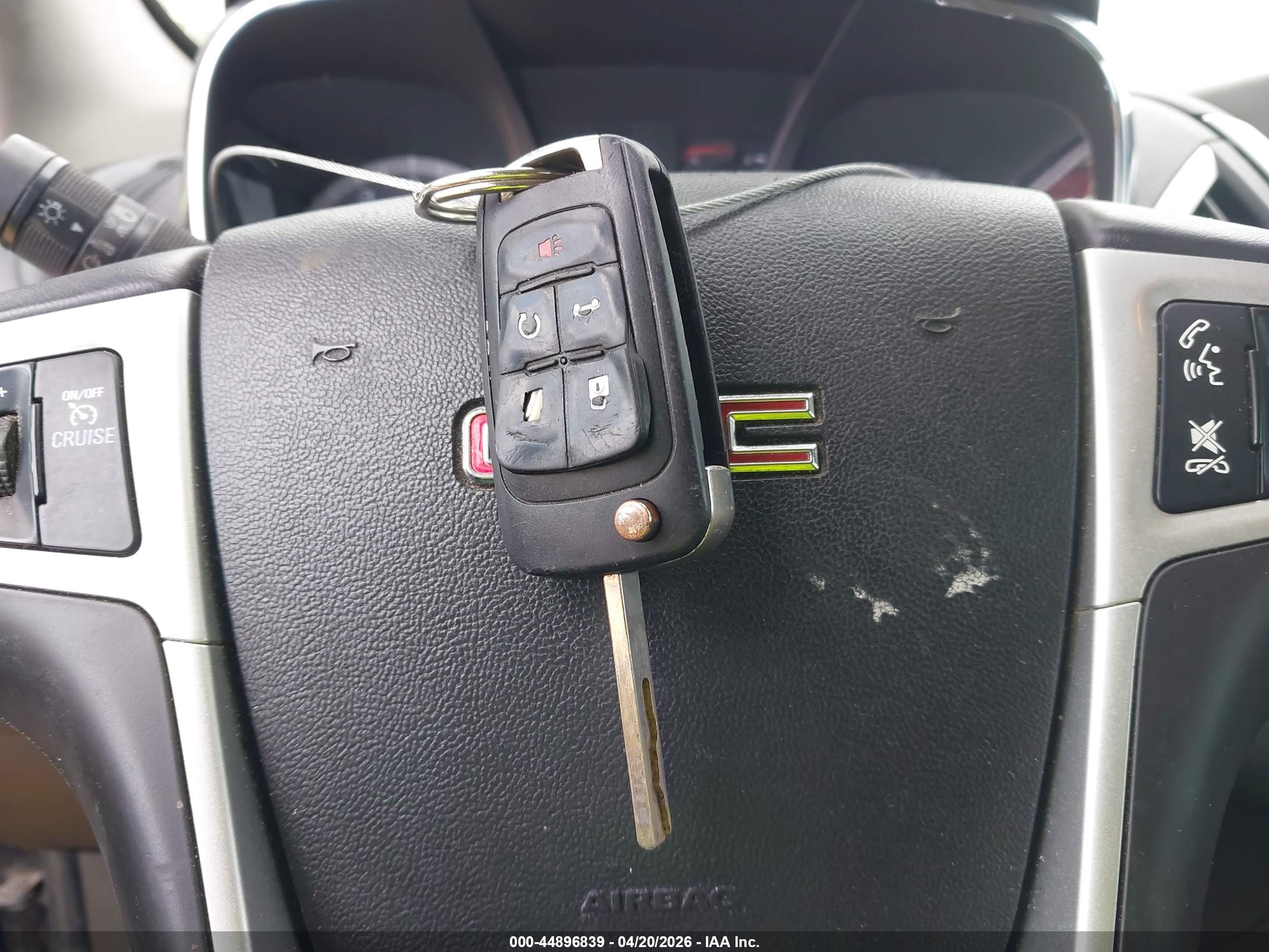 GMC TERRAIN image 11