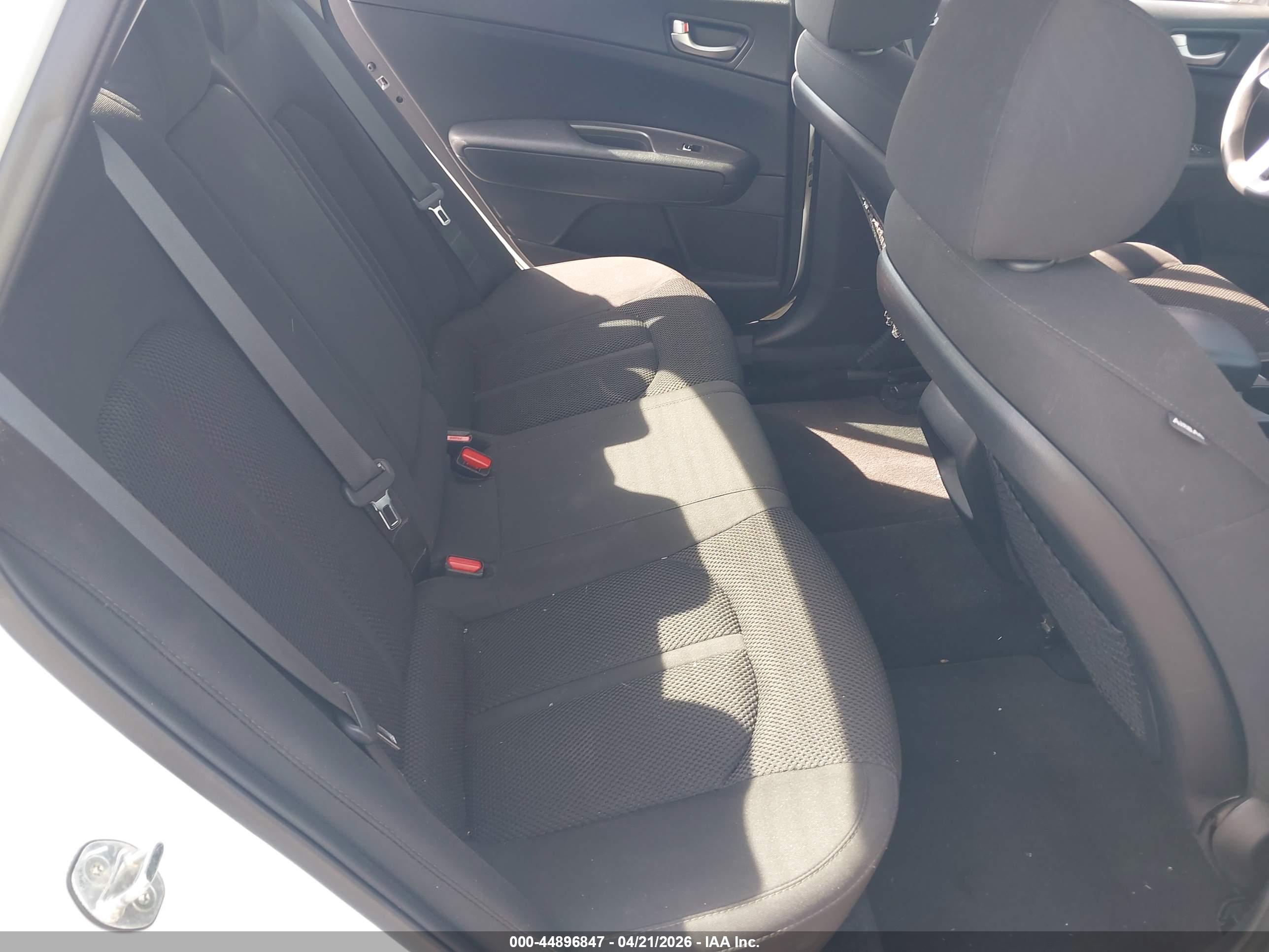 KIA OPTIMA image 8