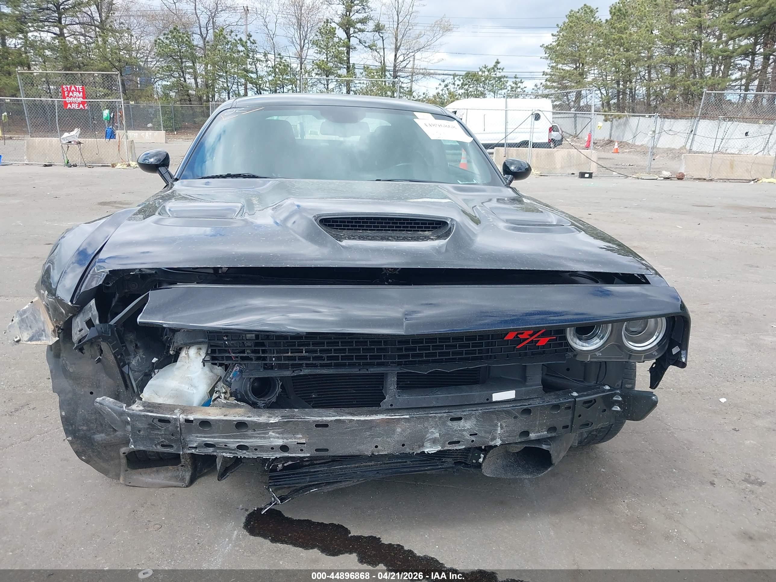 DODGE CHALLENGER image 6