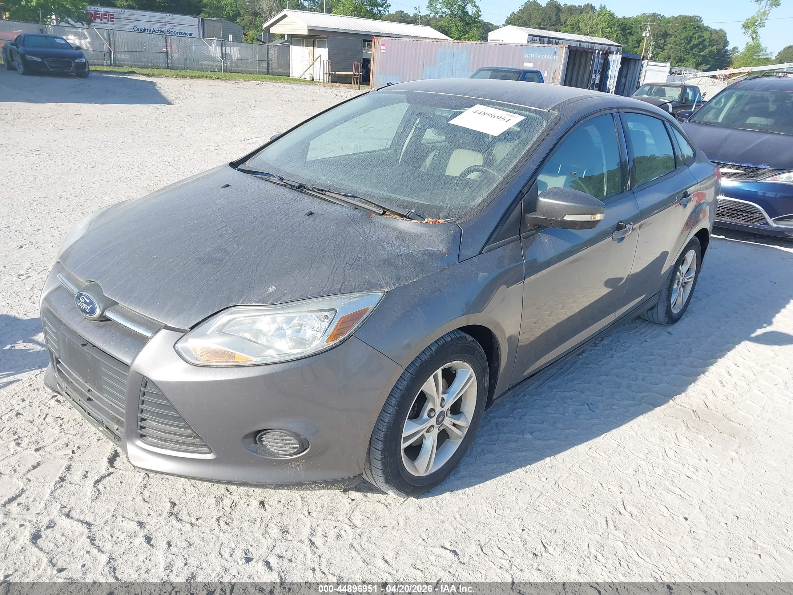FORD FOCUS image 2