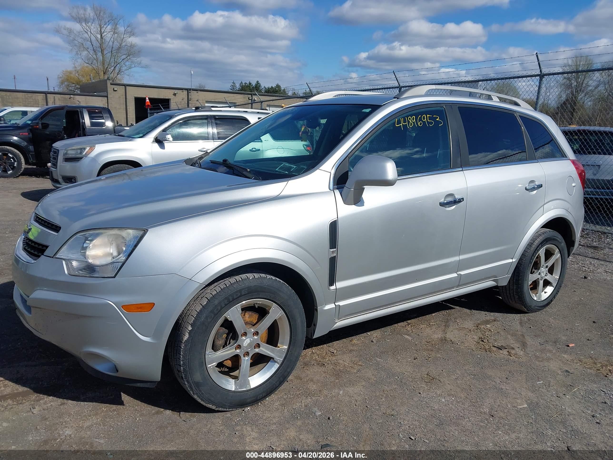 CHEVROLET CAPTIVA image 2