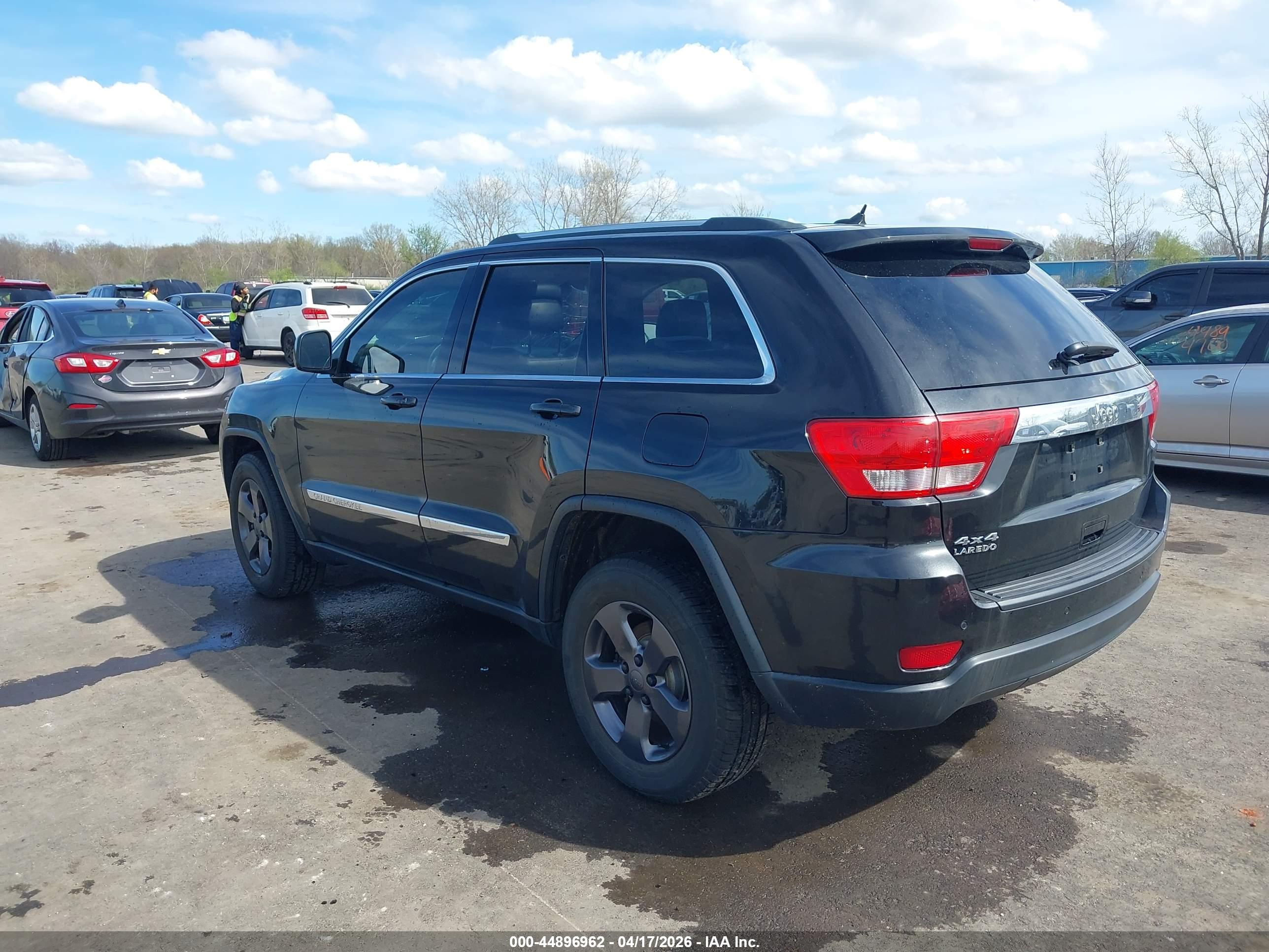 JEEP GRAND image 3