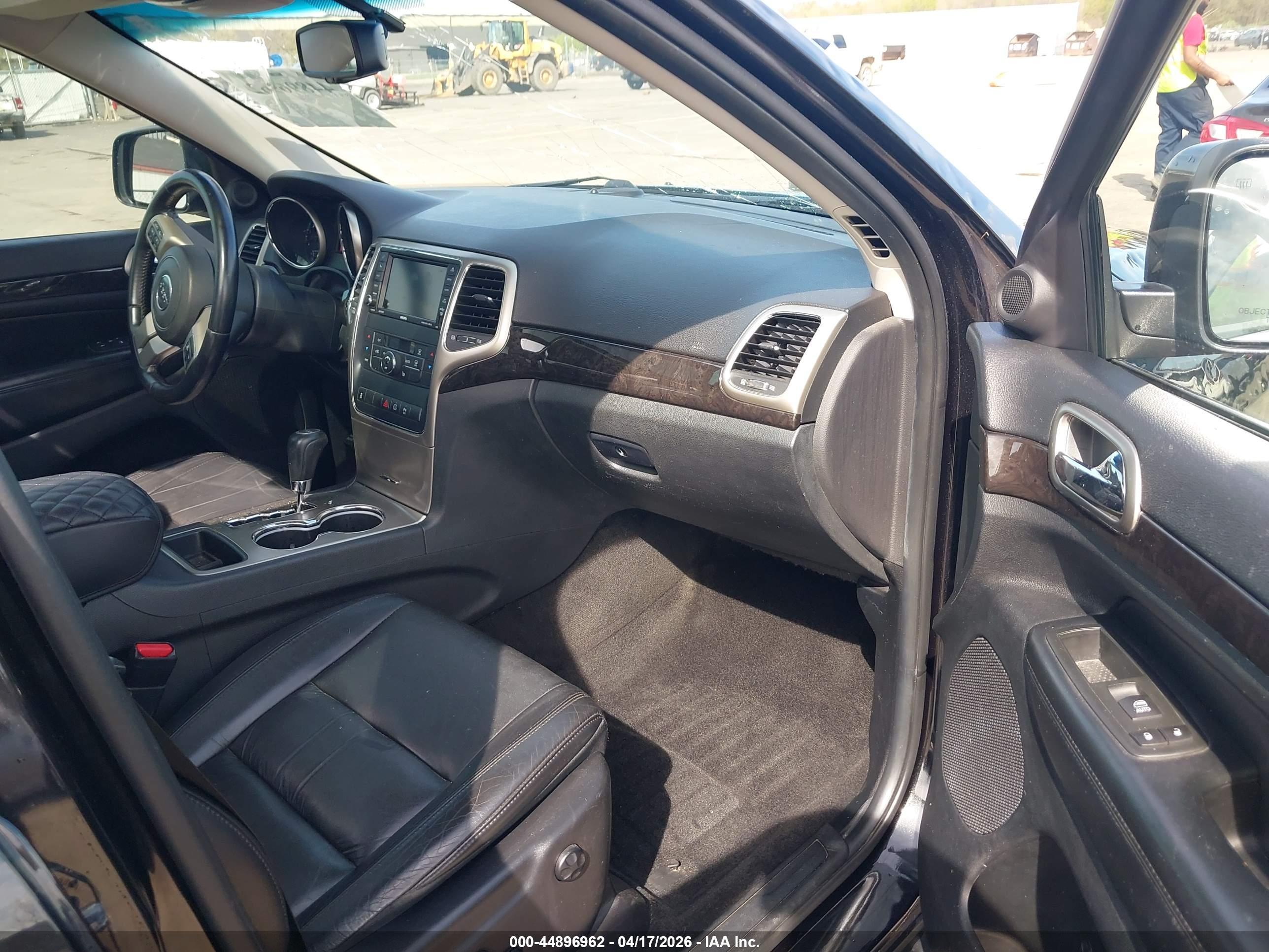 JEEP GRAND image 5