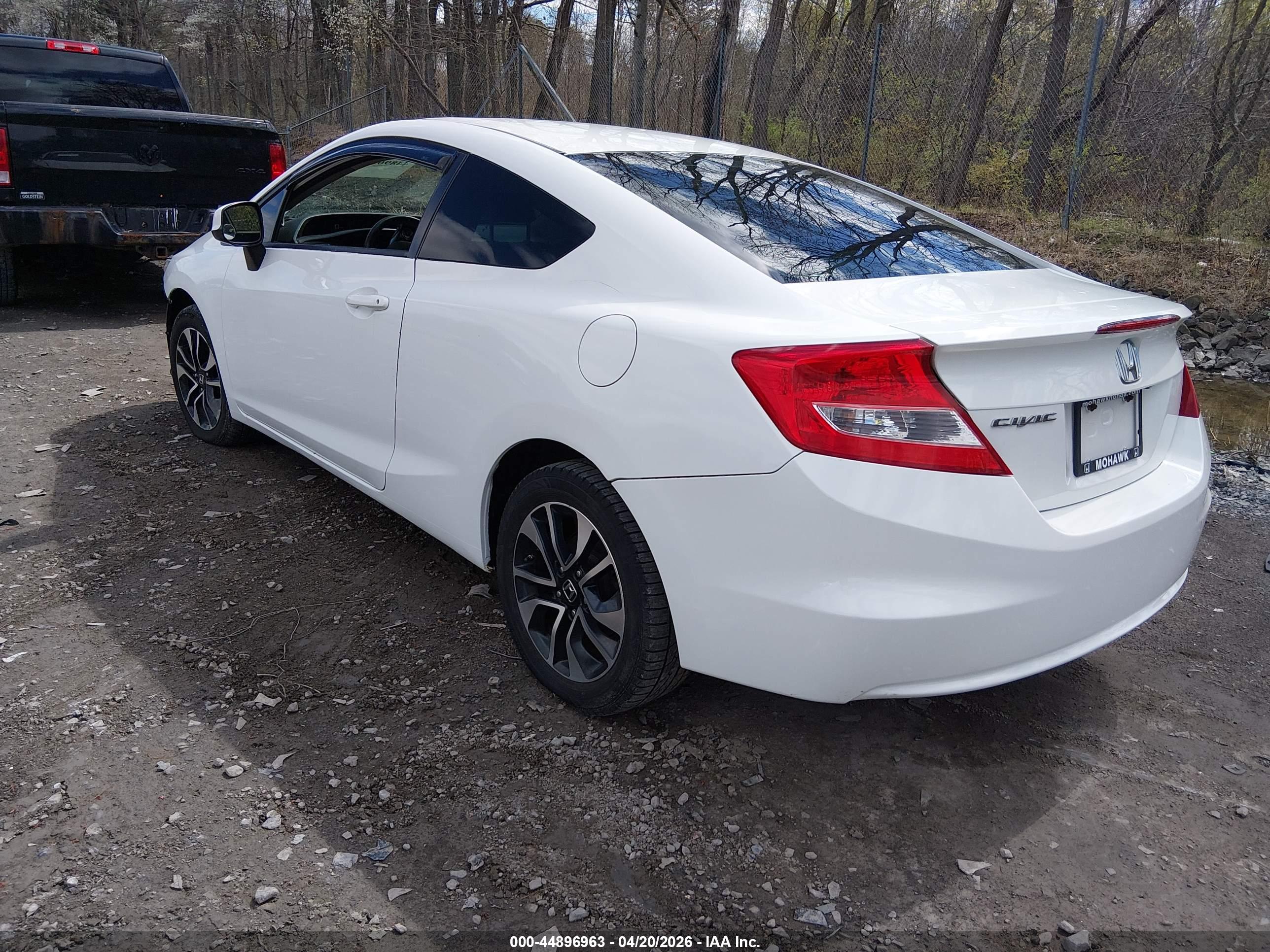 HONDA CIVIC image 3