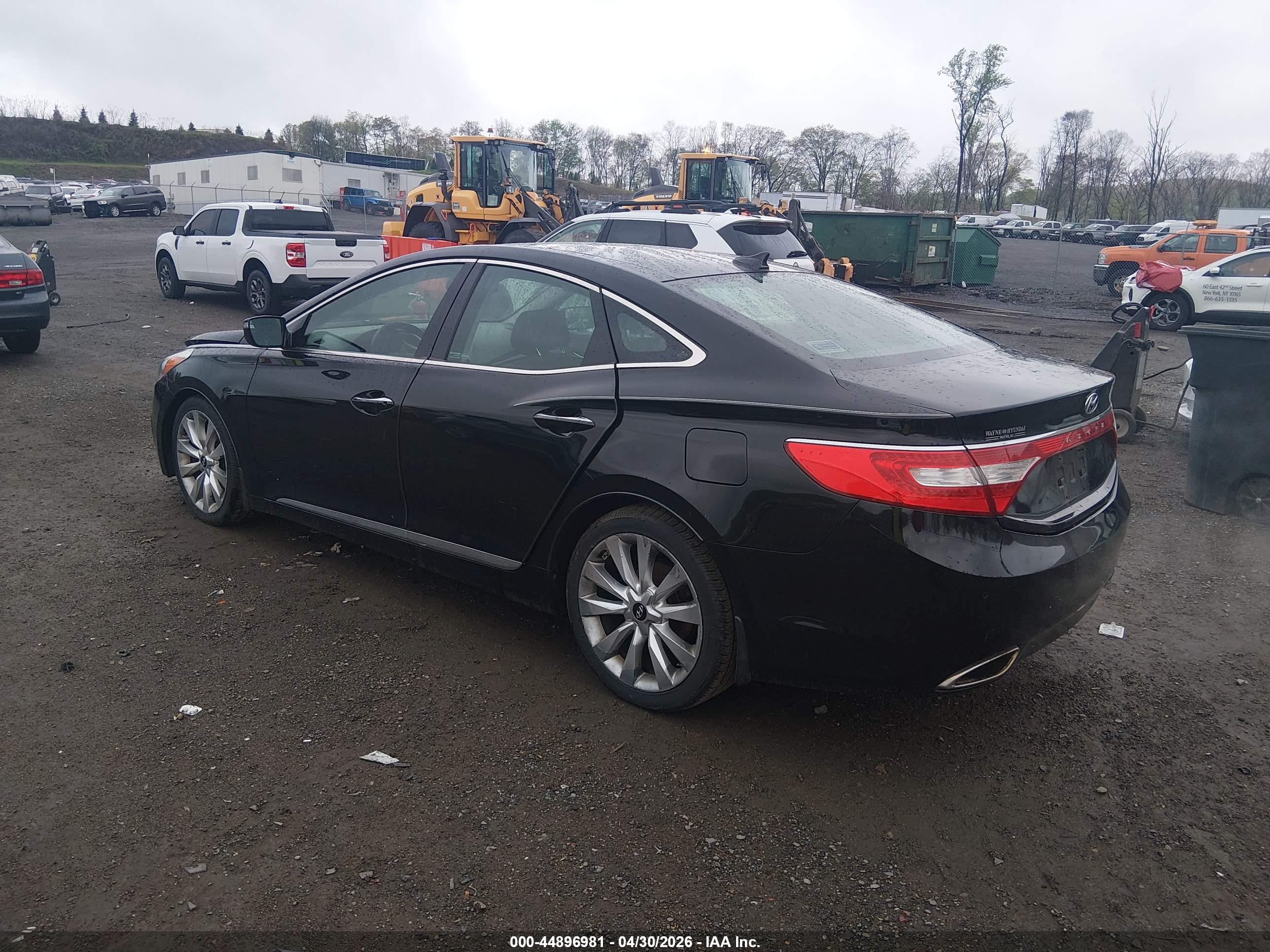 HYUNDAI AZERA image 3
