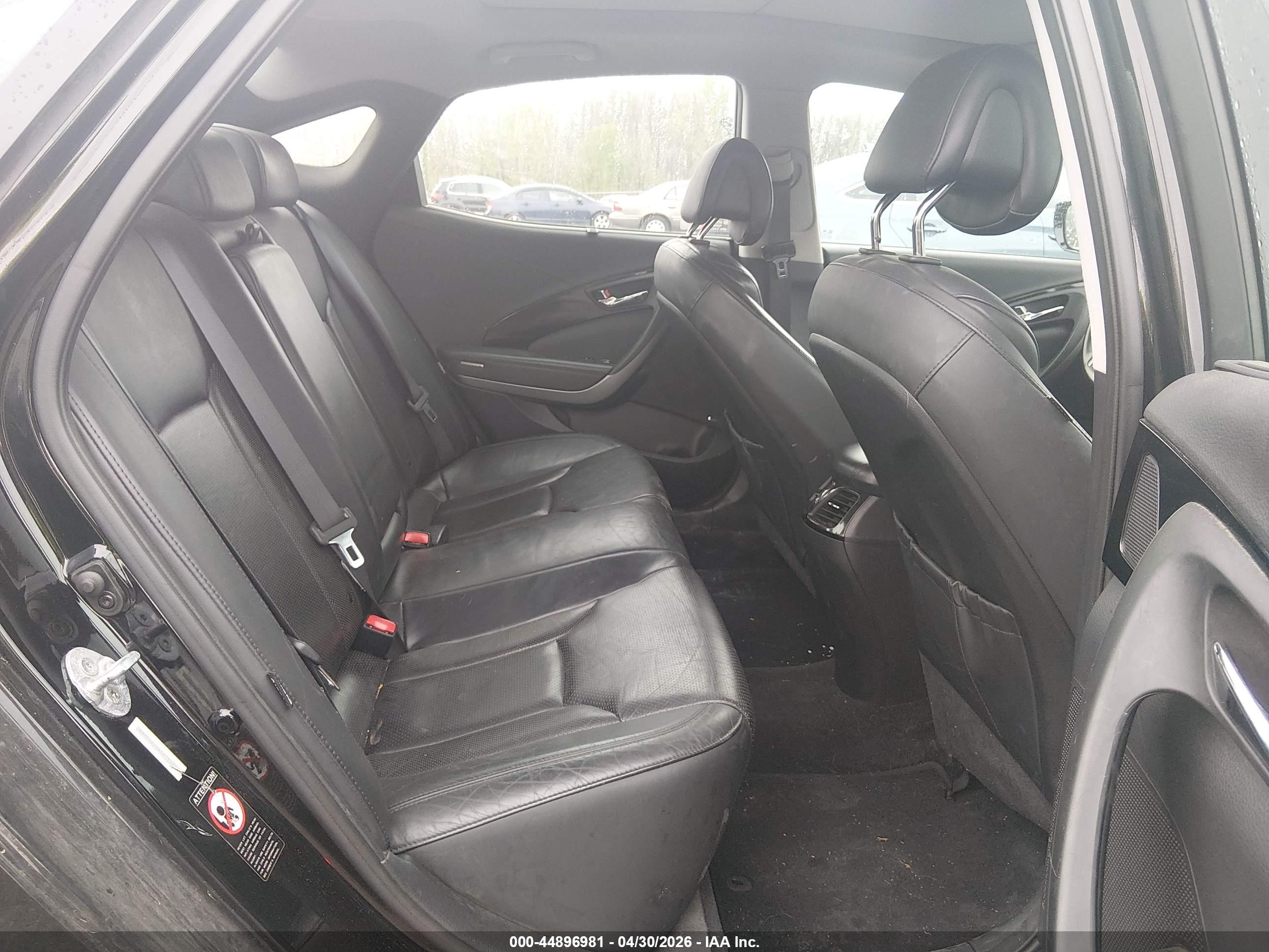HYUNDAI AZERA image 8