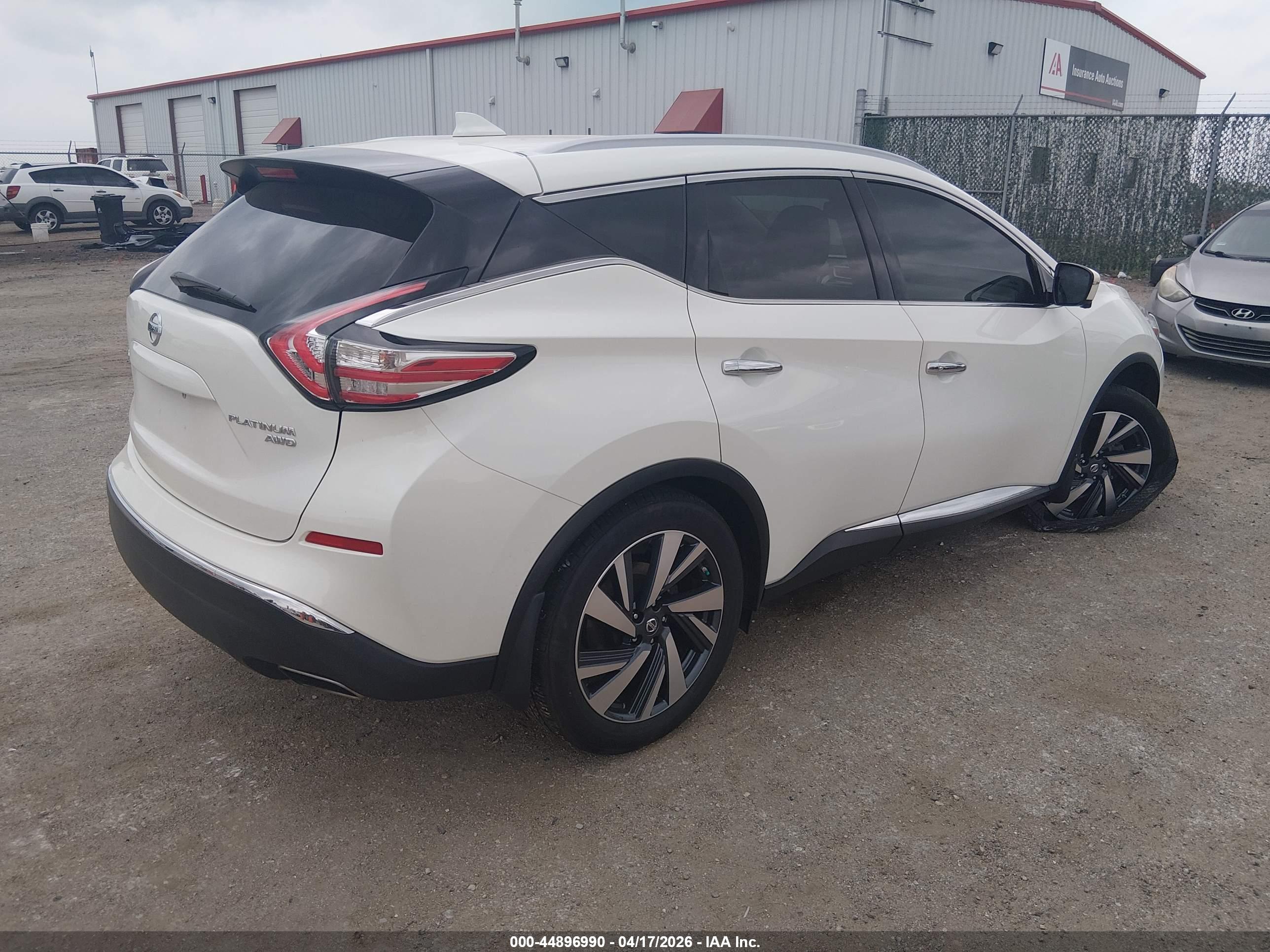 NISSAN MURANO image 4