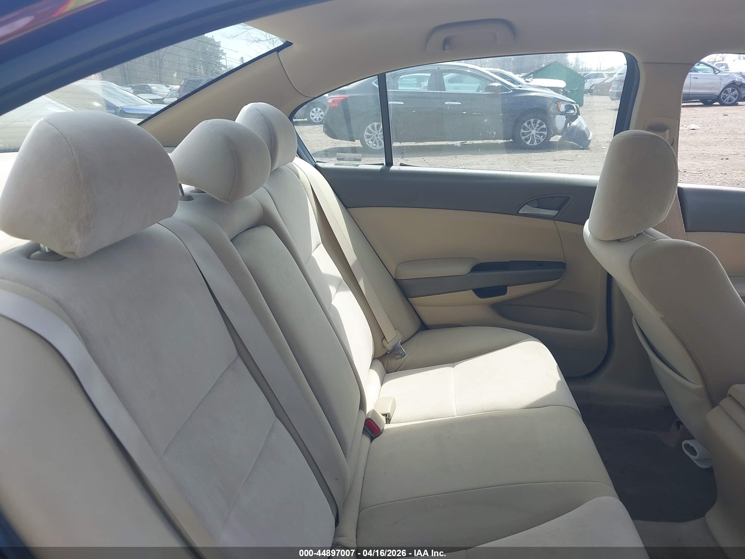 HONDA ACCORD image 8