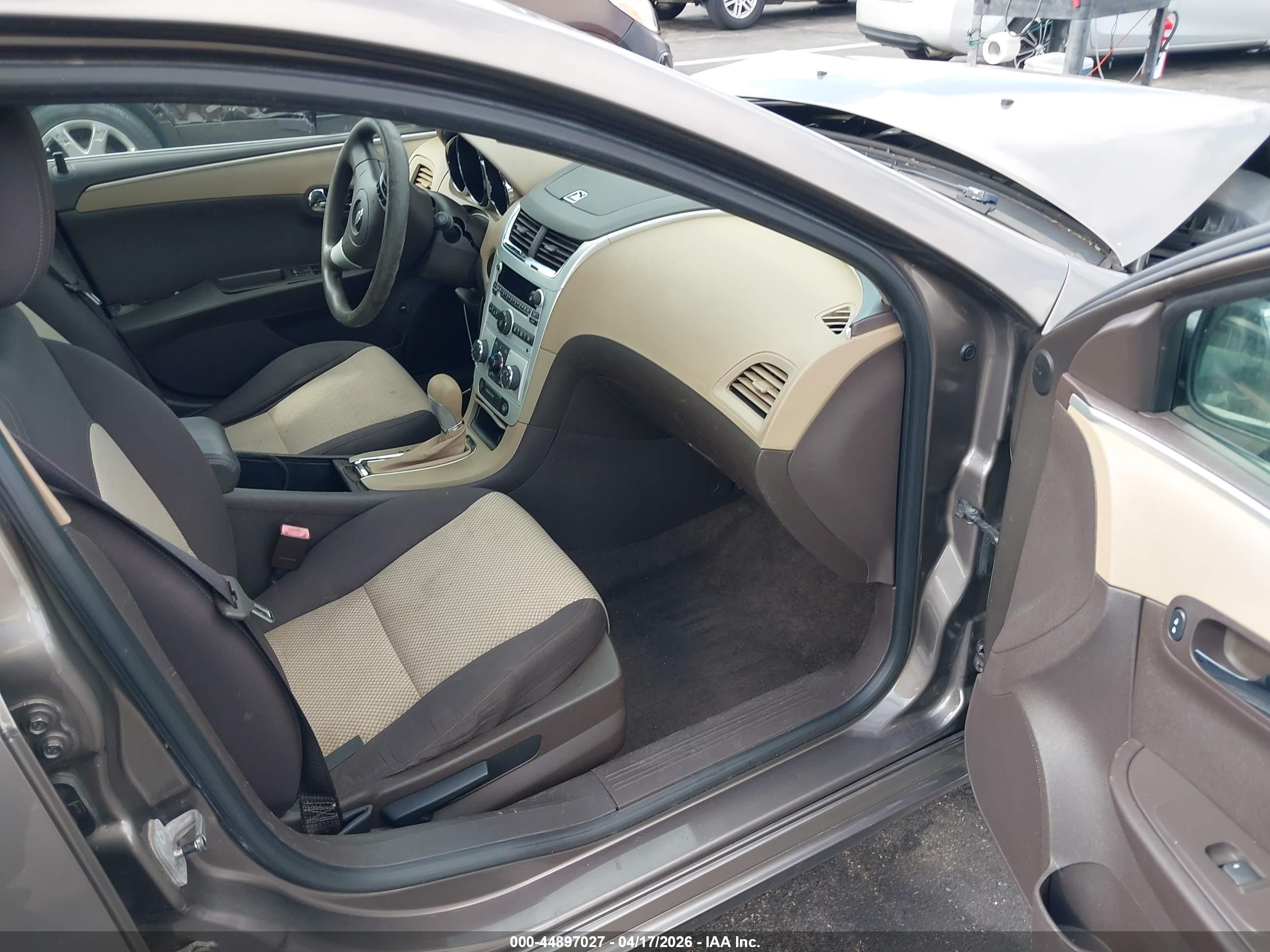 CHEVROLET MALIBU image 5