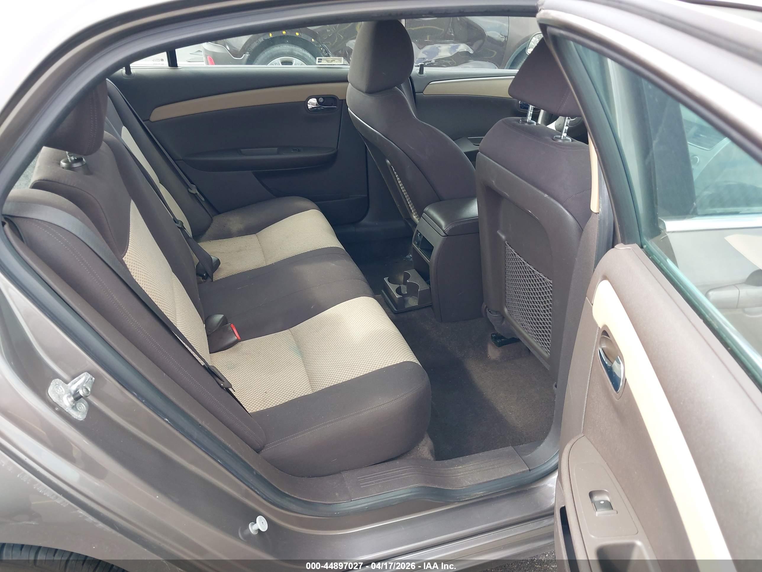 CHEVROLET MALIBU image 8