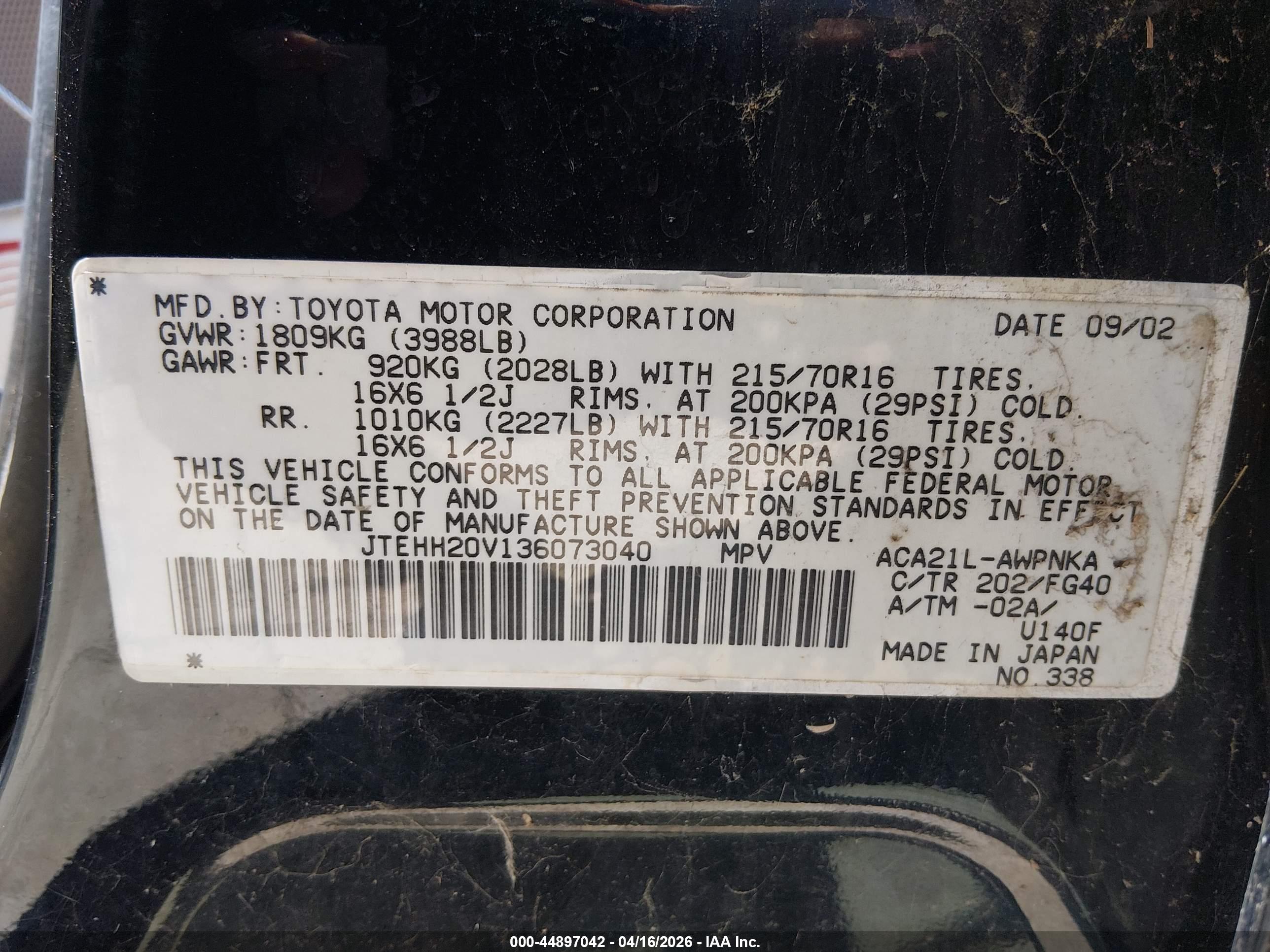 TOYOTA RAV4 image 9