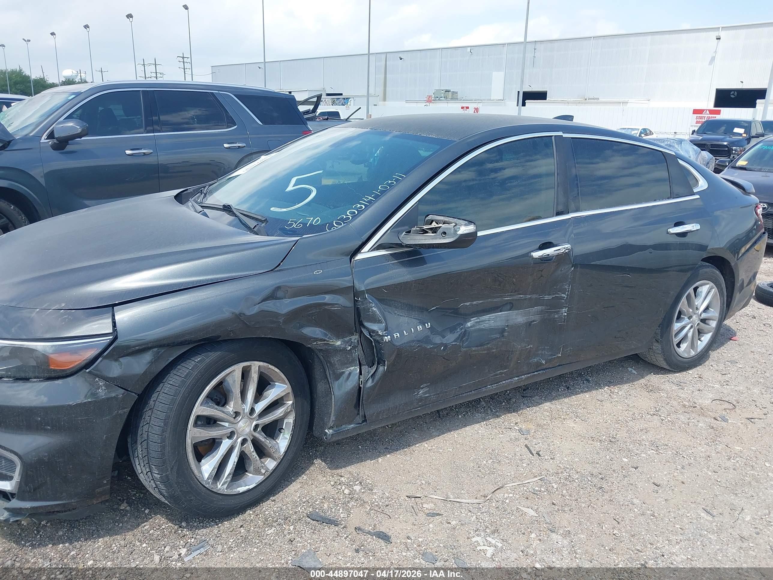 CHEVROLET MALIBU image 6