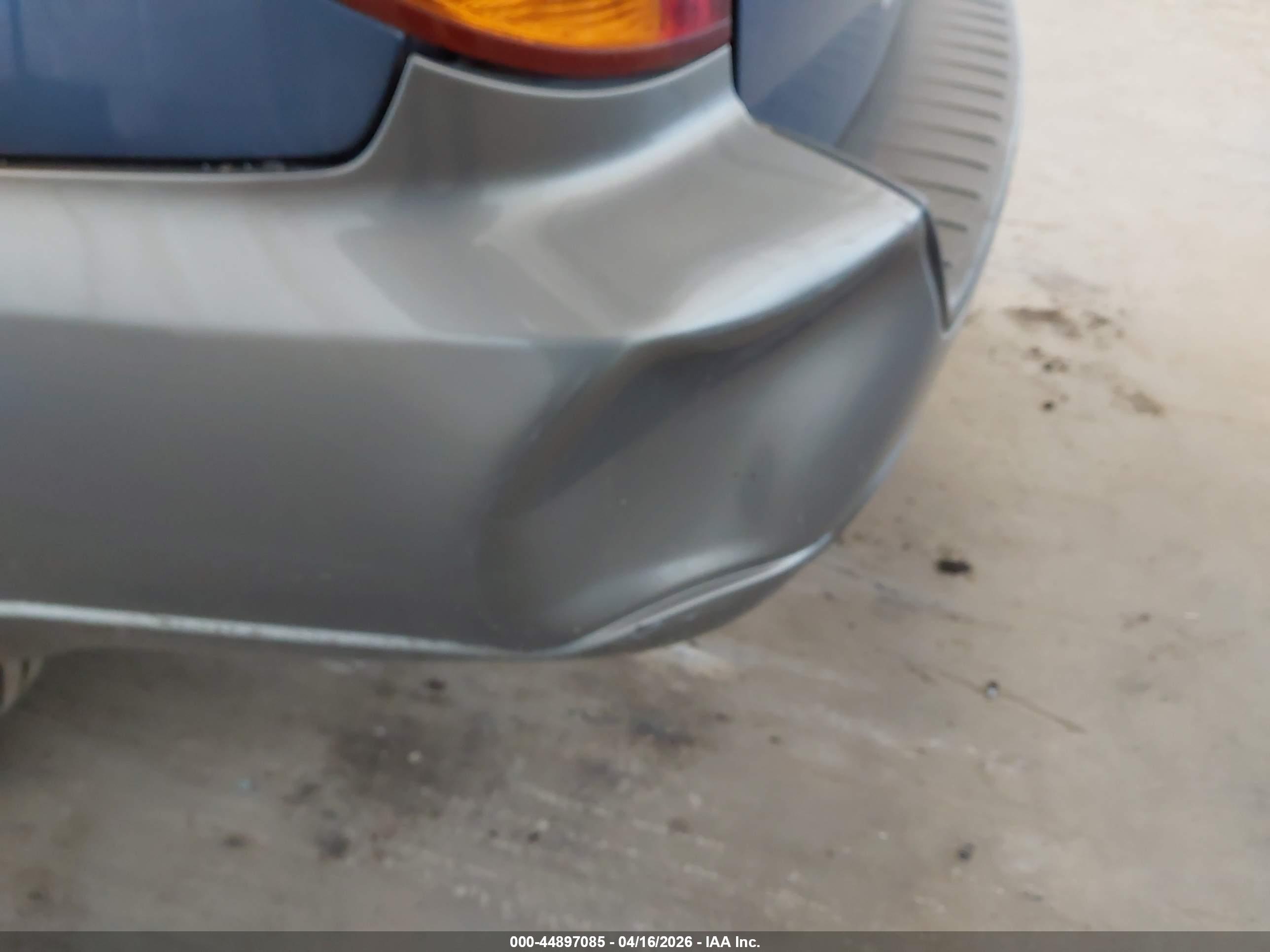 SUBARU OUTBACK image 6