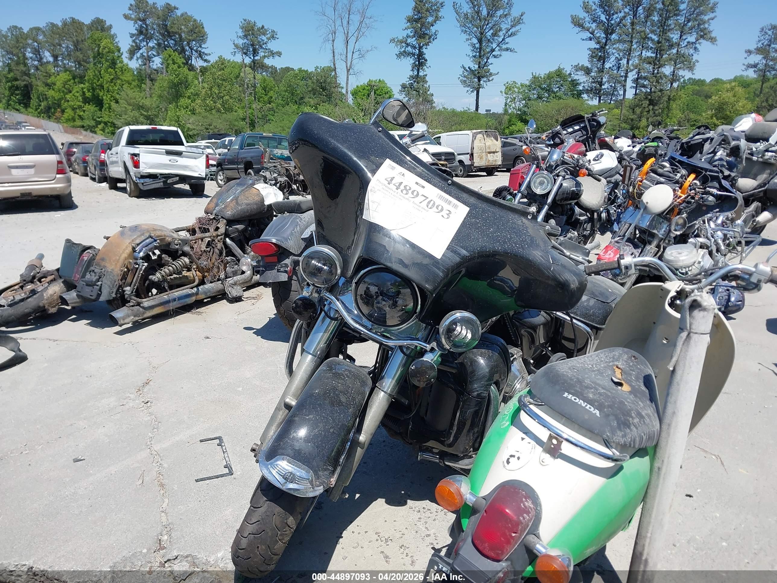 HARLEY-DAVIDSON FLHRCI image 2