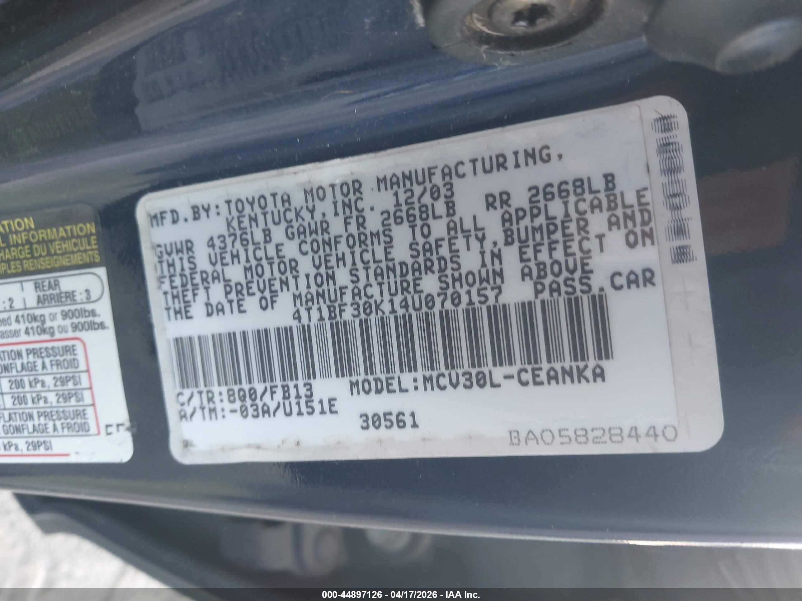 TOYOTA CAMRY image 9