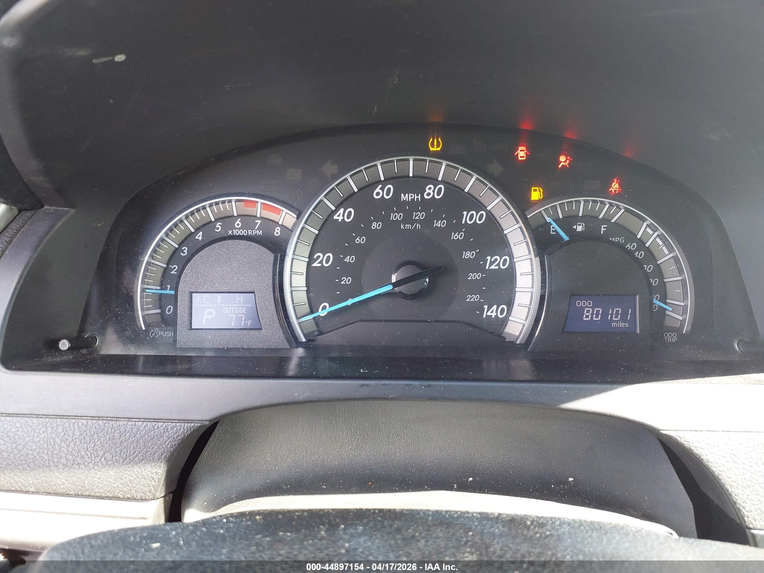 TOYOTA CAMRY image 7