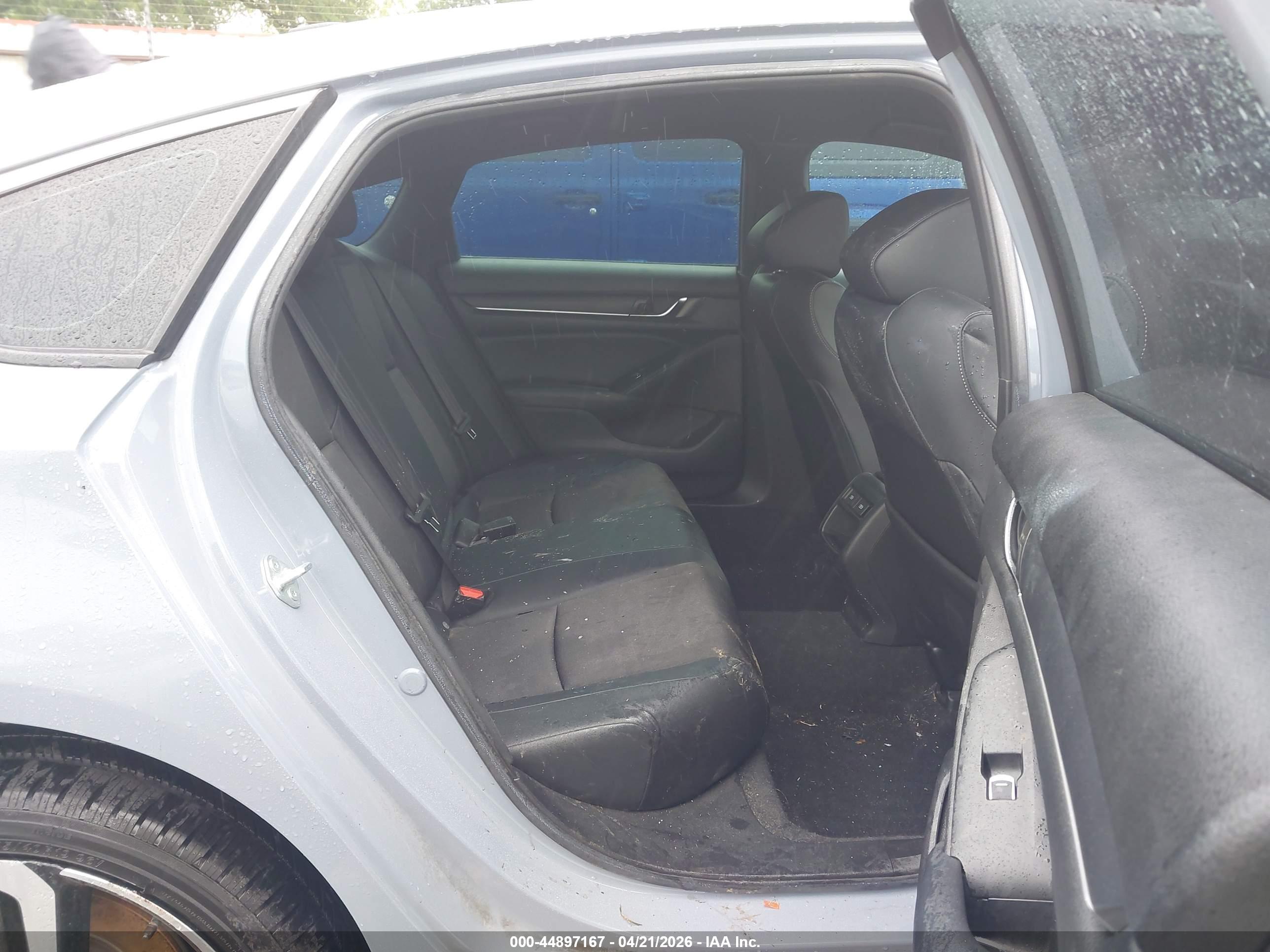 HONDA ACCORD image 8