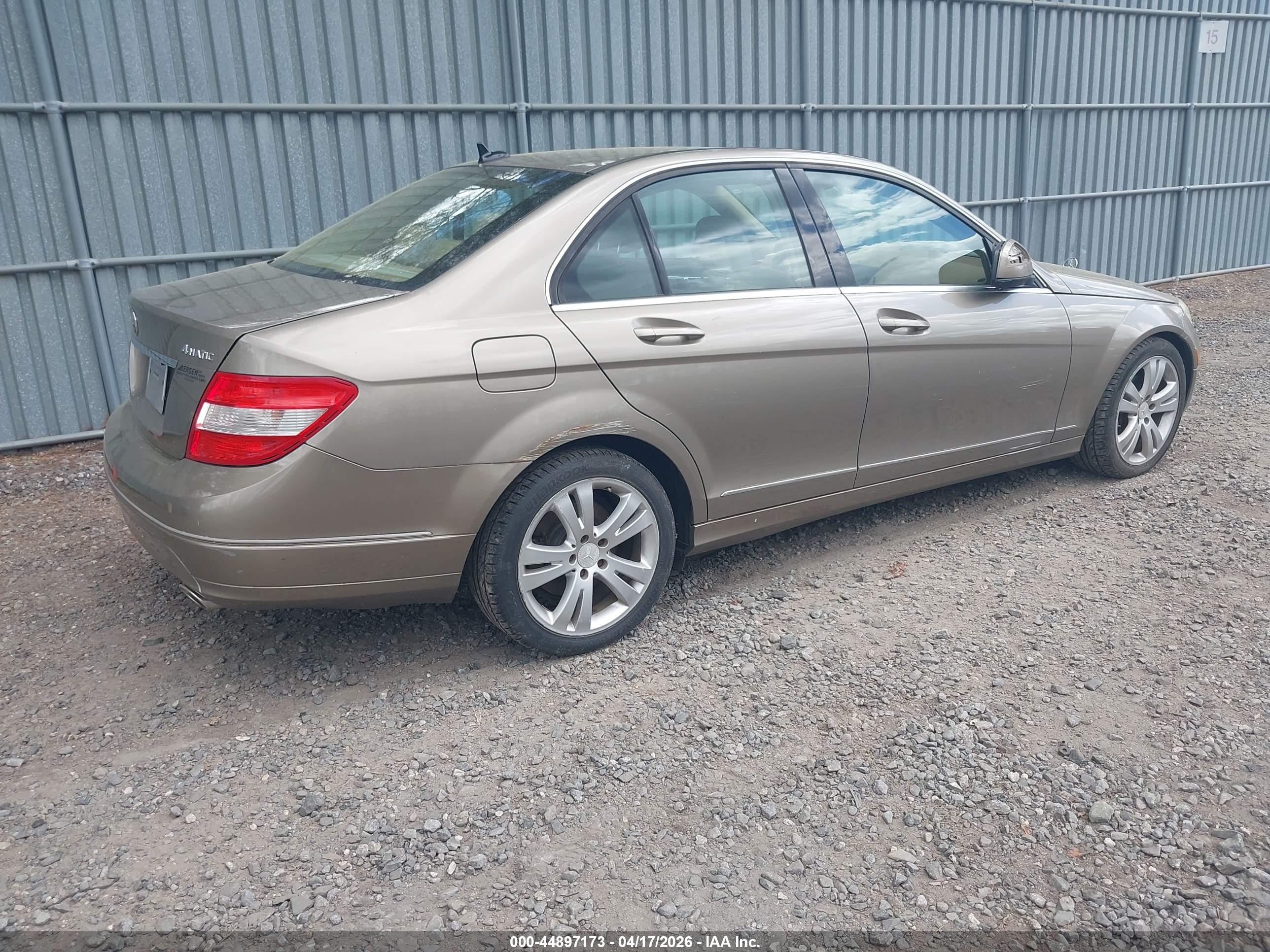 MERCEDES-BENZ C image 4