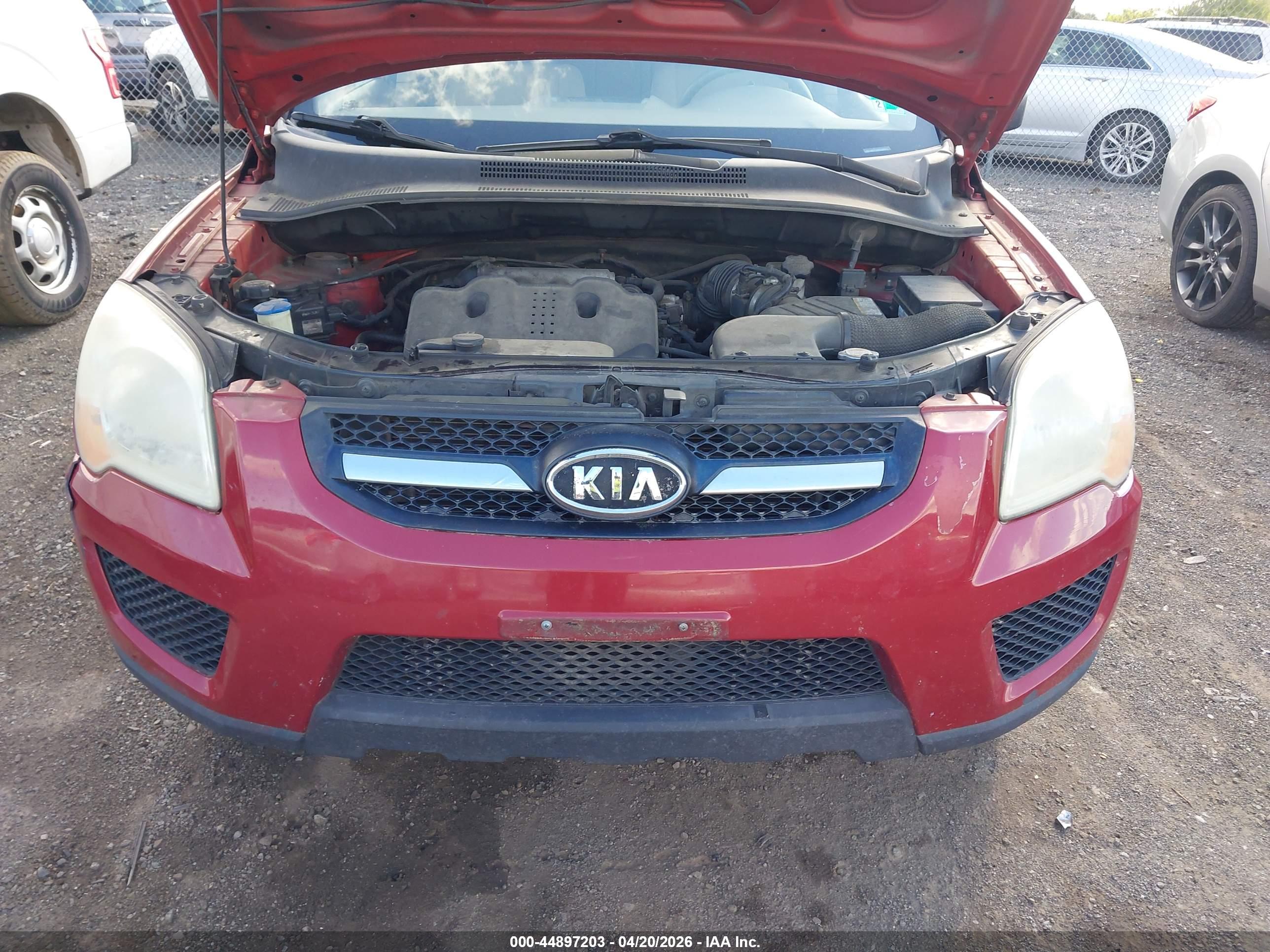 KIA SPORTAGE image 6