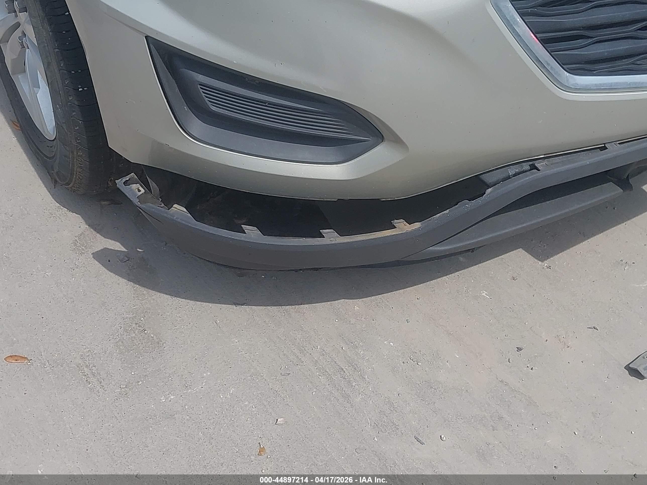 CHEVROLET EQUINOX image 6