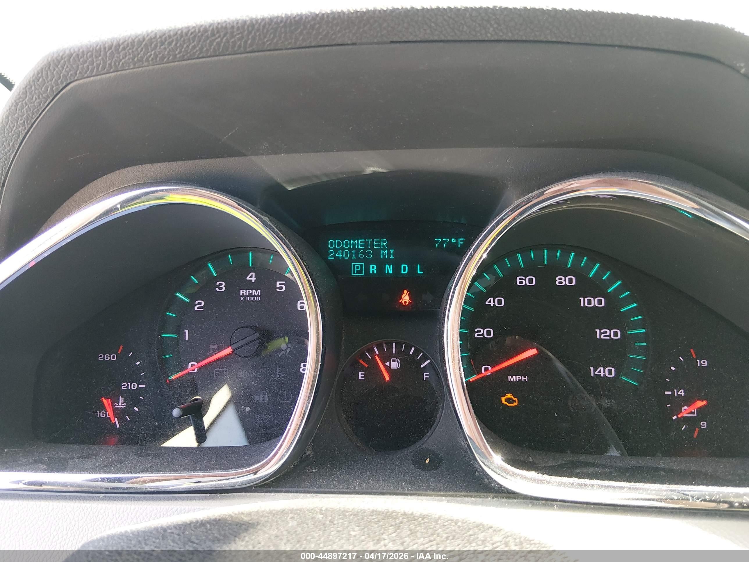CHEVROLET TRAVERSE image 7
