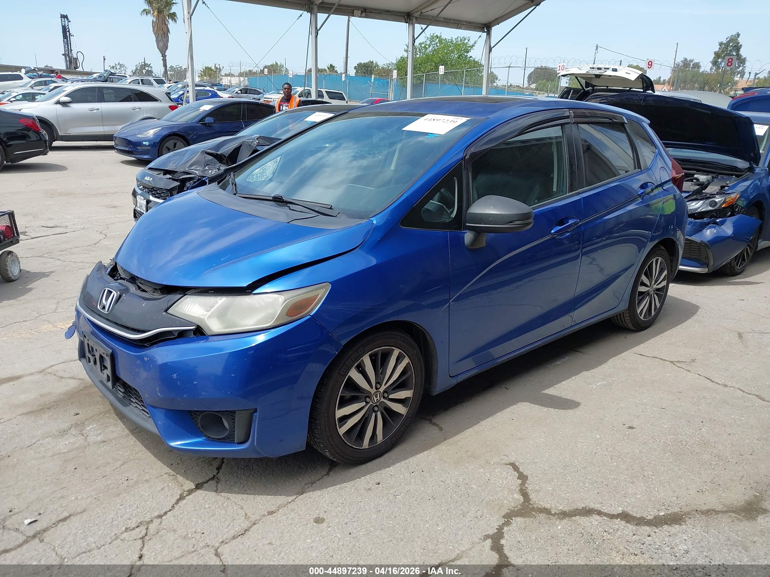 HONDA FIT image 2