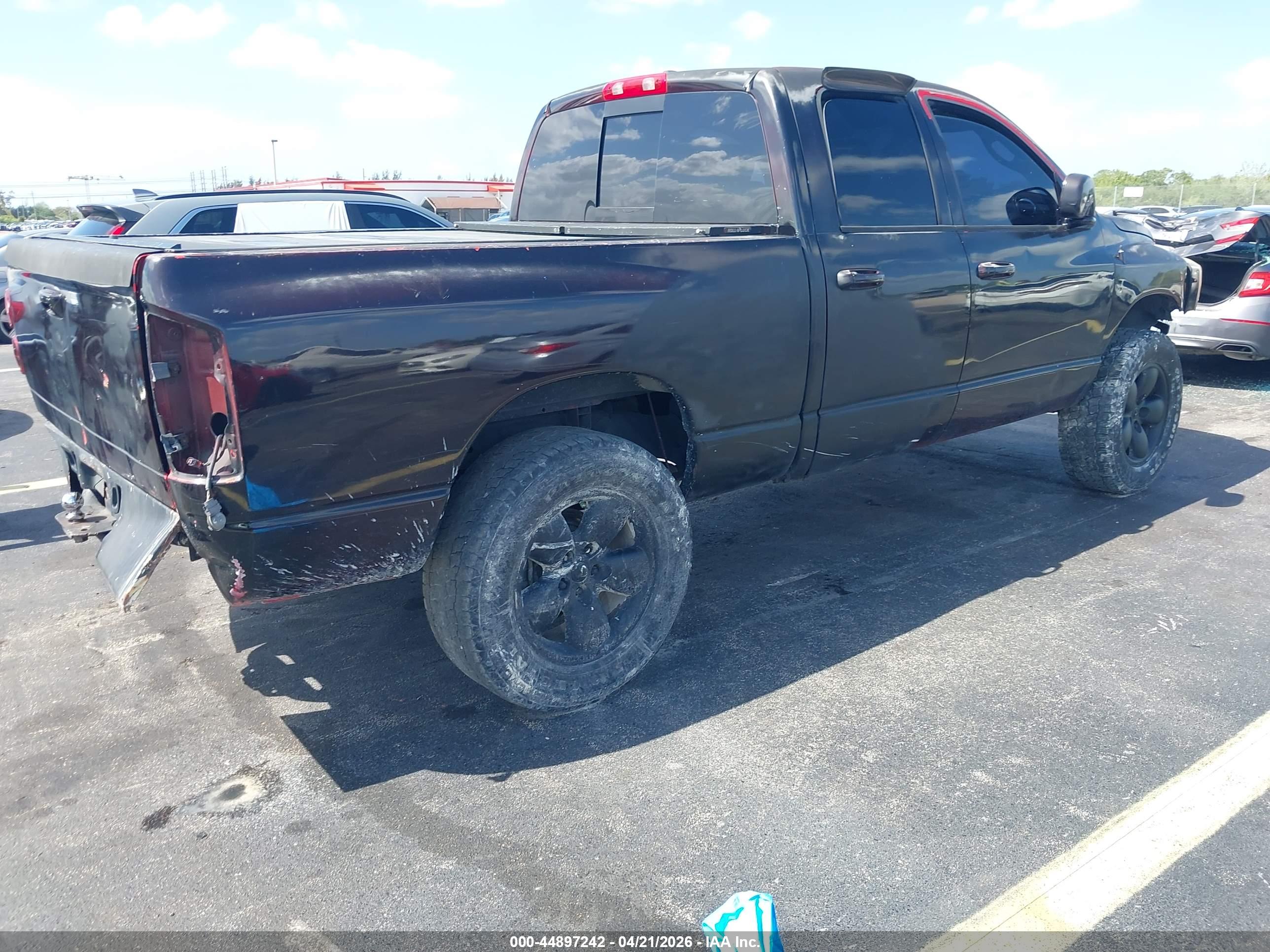 DODGE RAM image 4