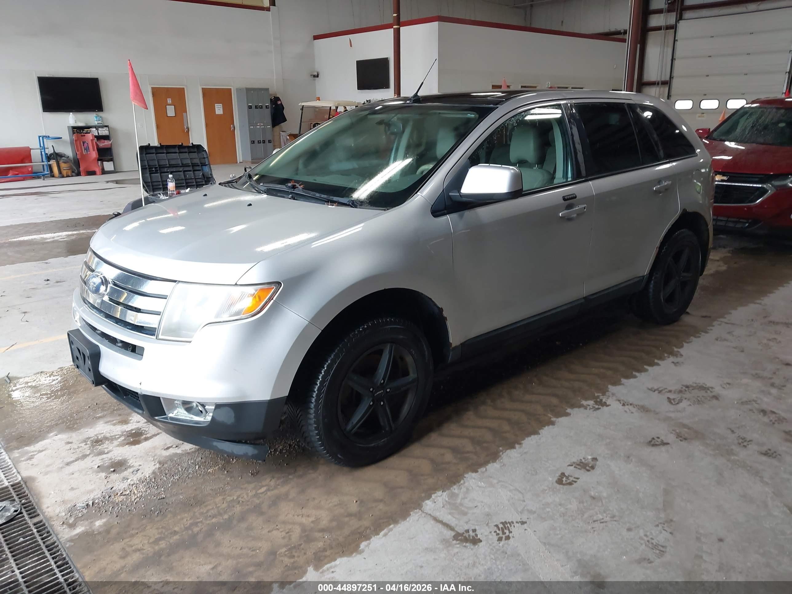 FORD EDGE image 2
