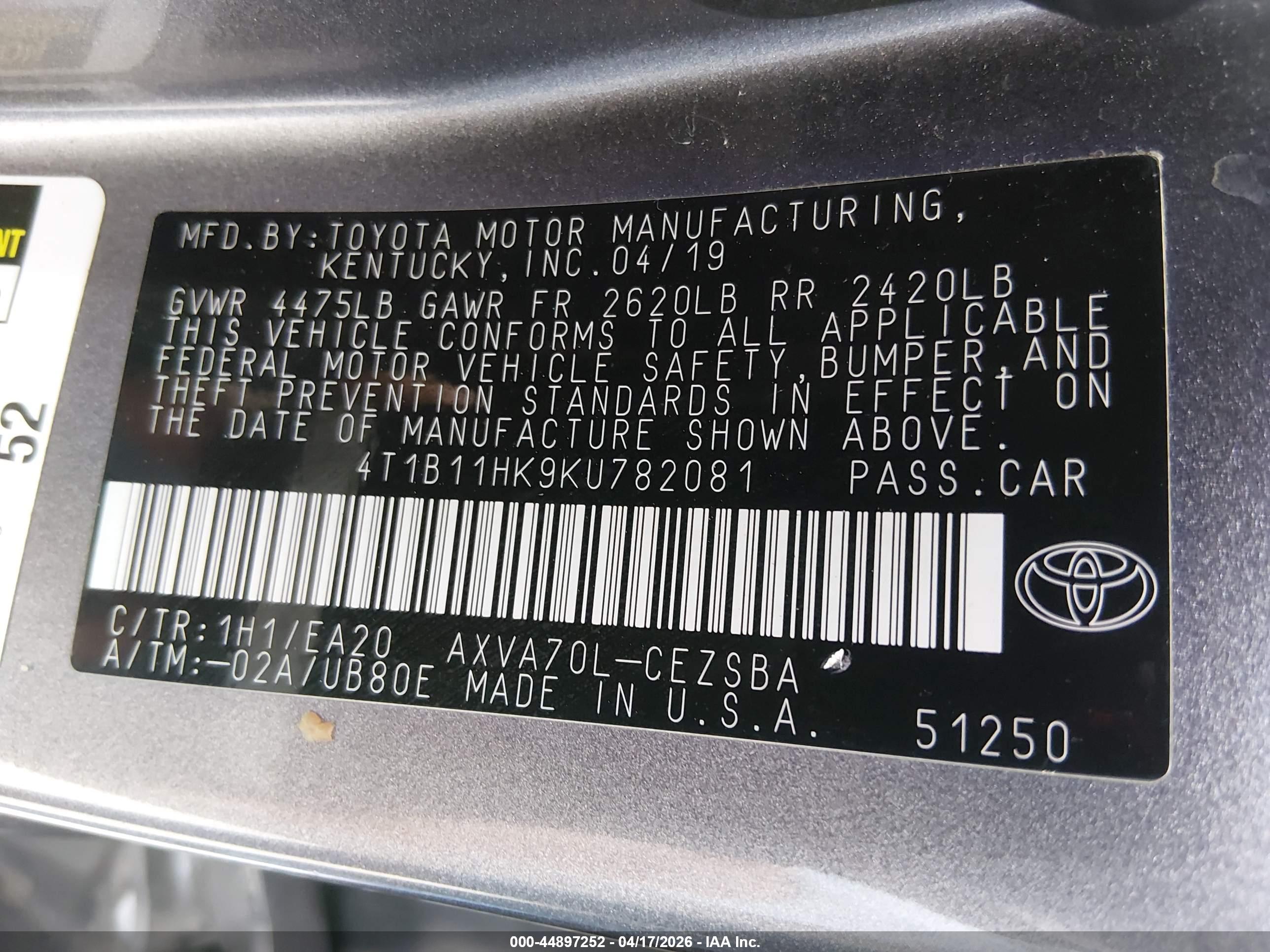 TOYOTA CAMRY image 9