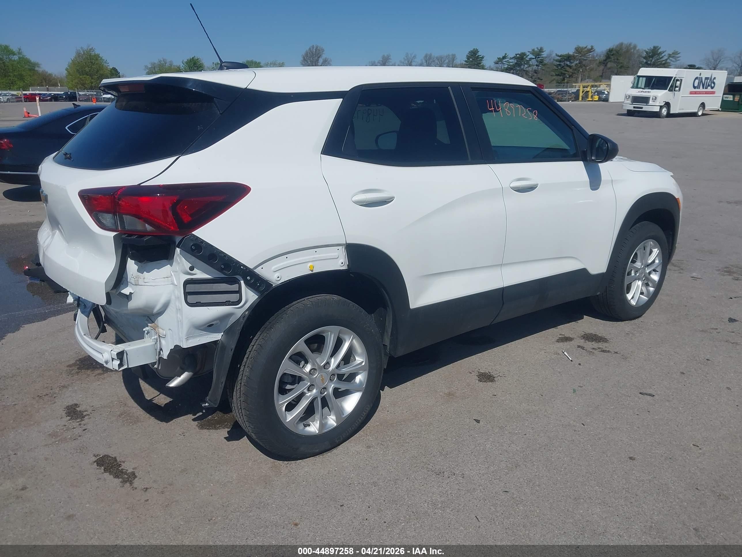 CHEVROLET TRAILBLAZER image 4
