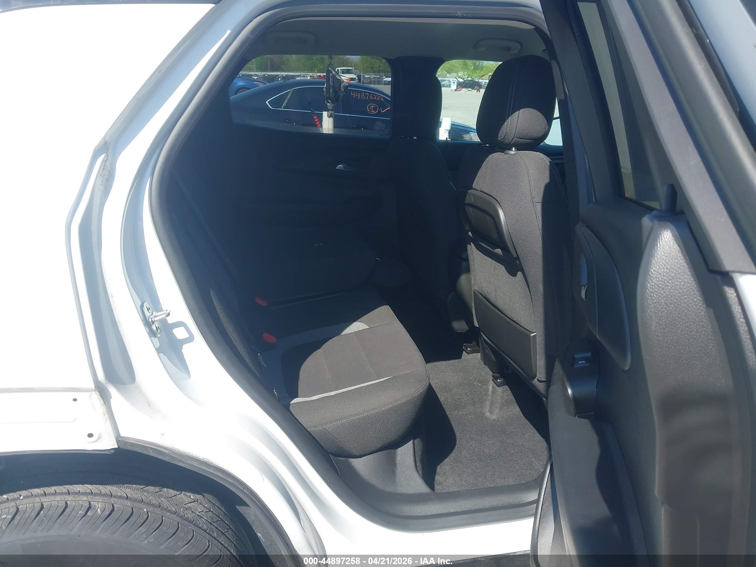 CHEVROLET TRAILBLAZER image 8