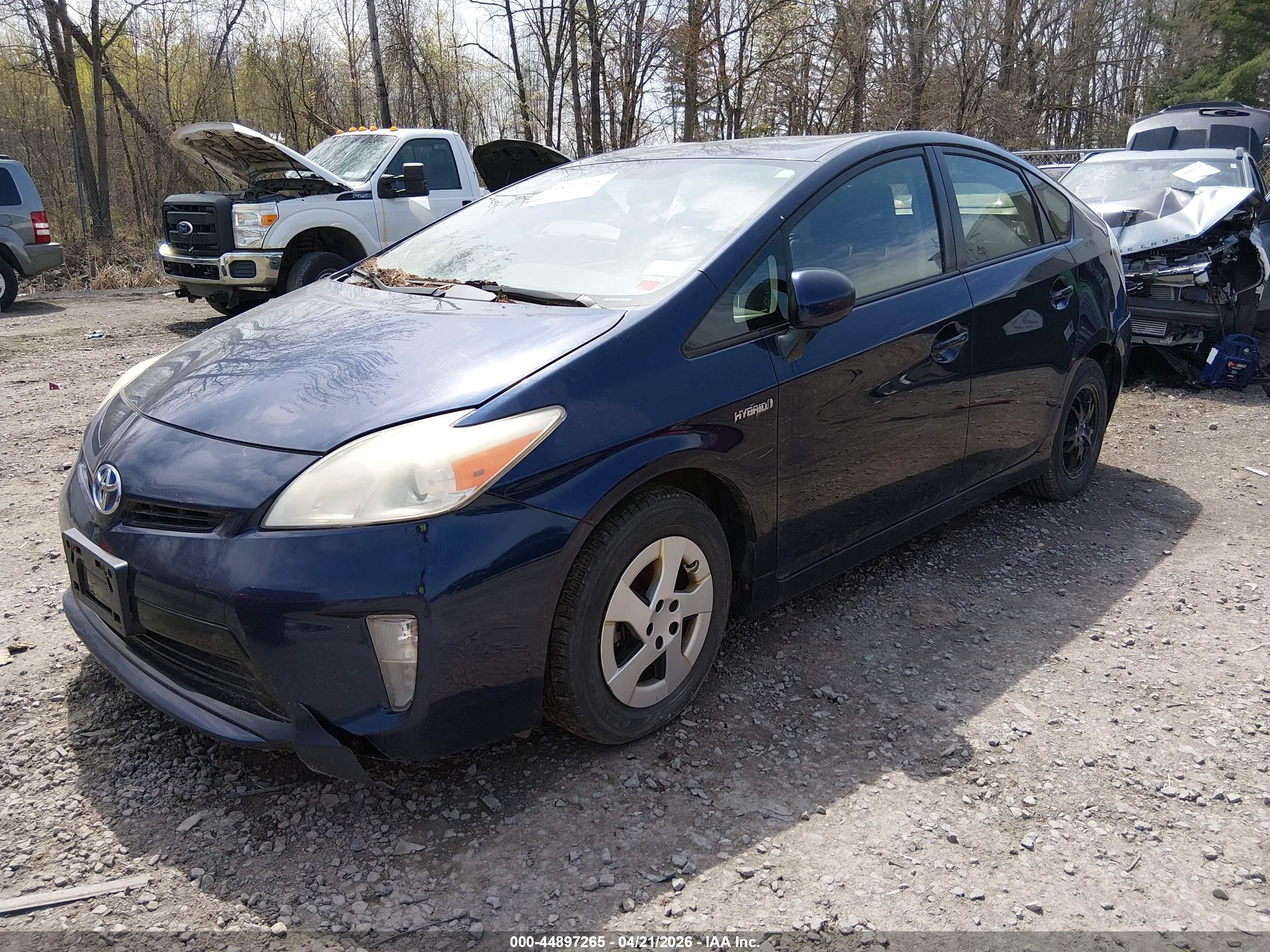 TOYOTA PRIUS image 2