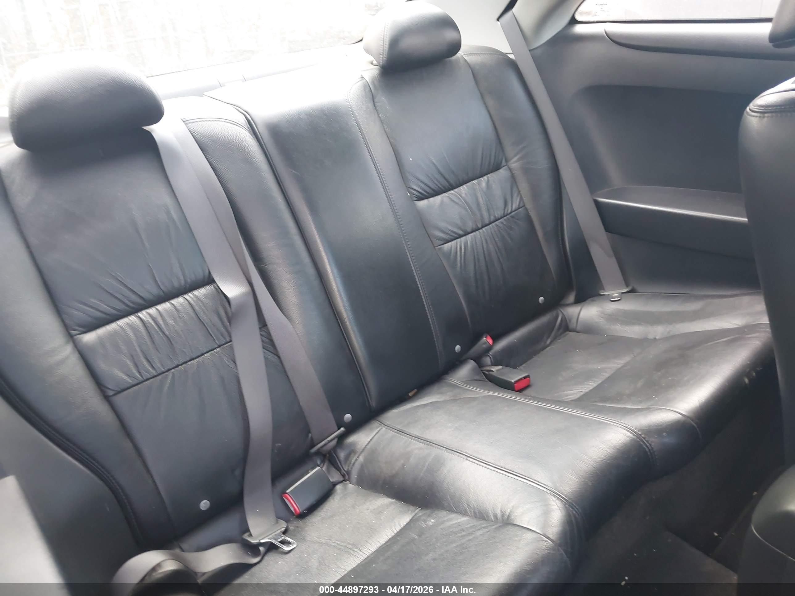 HONDA ACCORD image 8