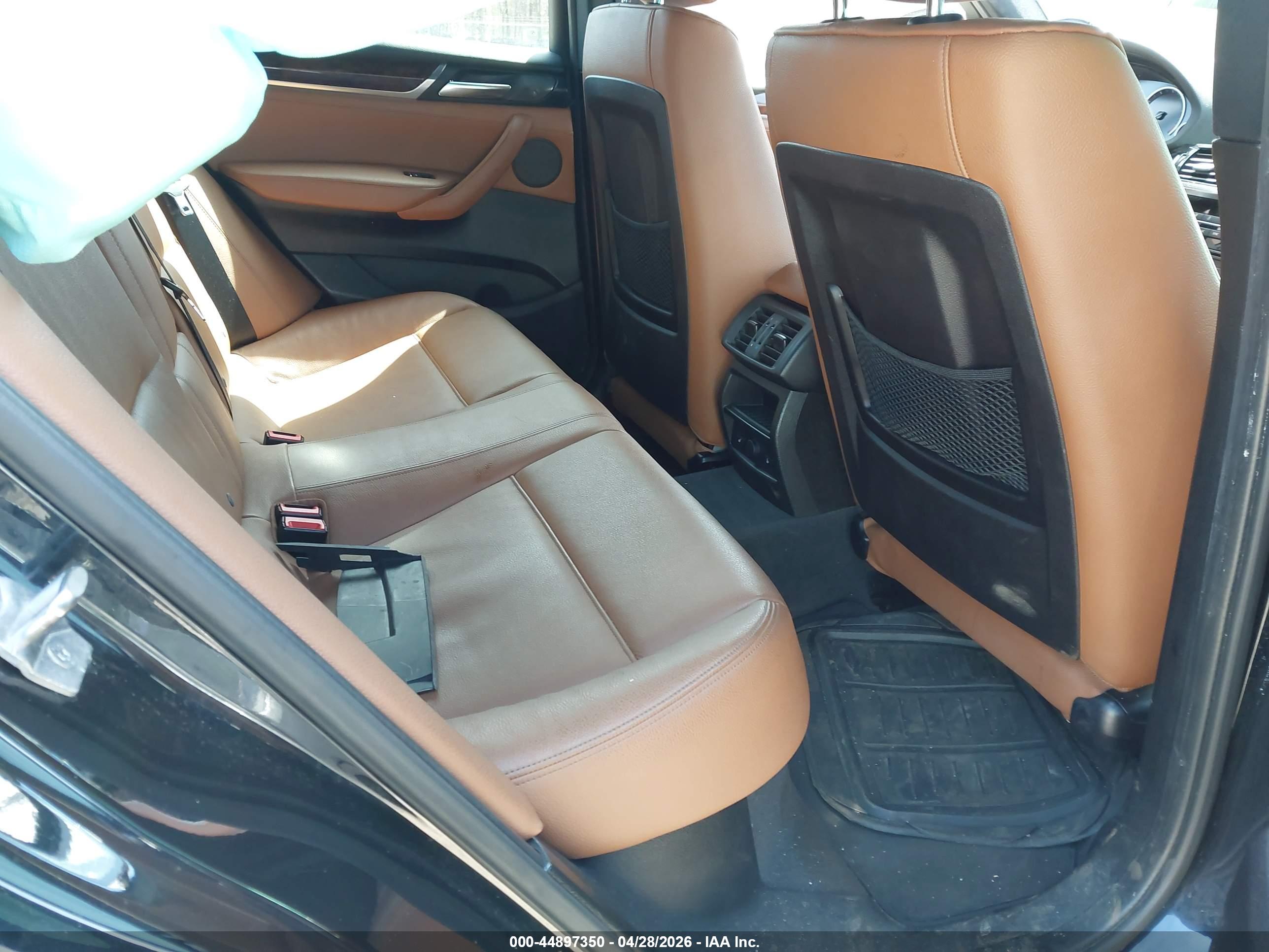 BMW X4 image 8
