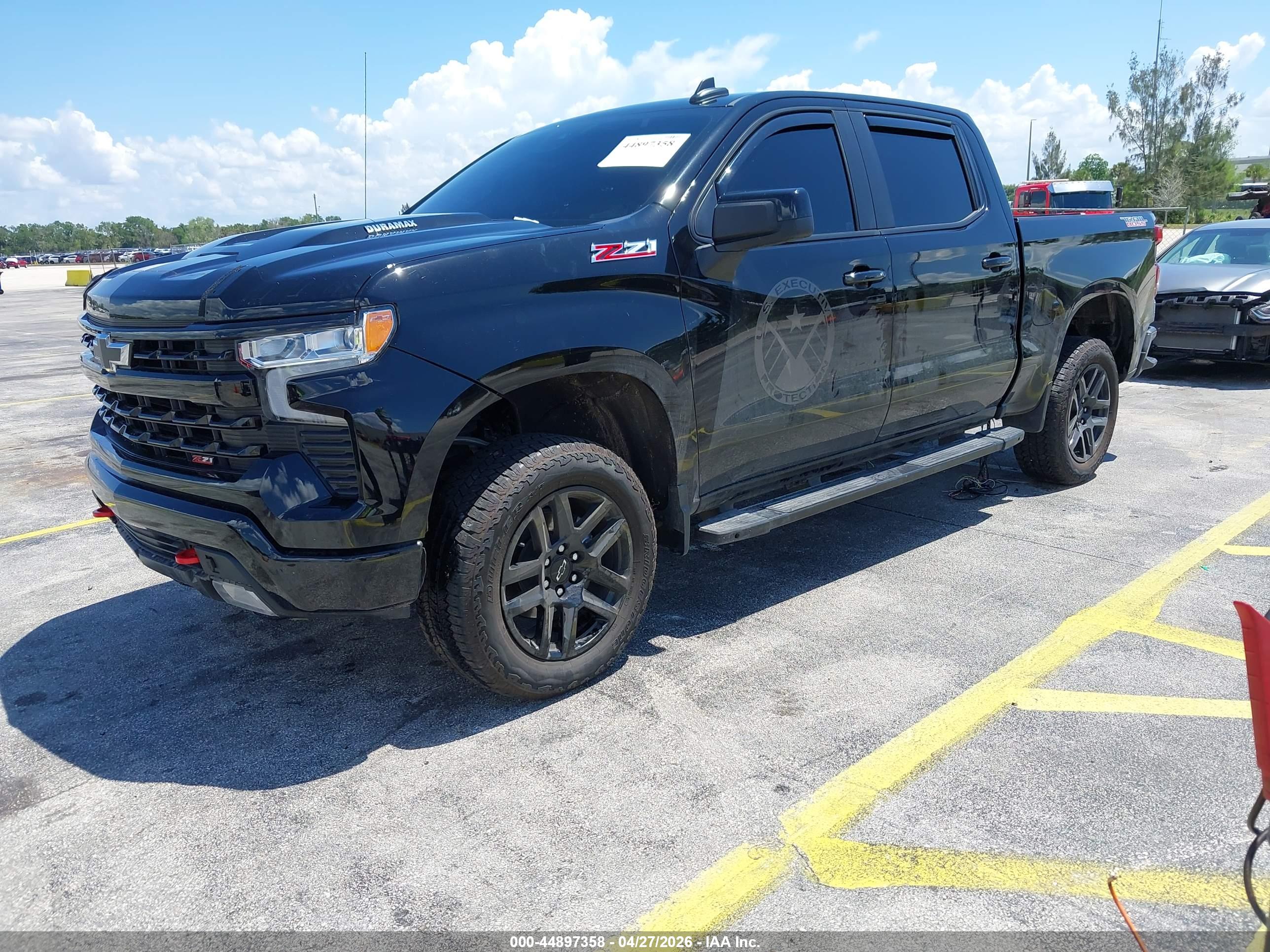 CHEVROLET SILVERADO image 2