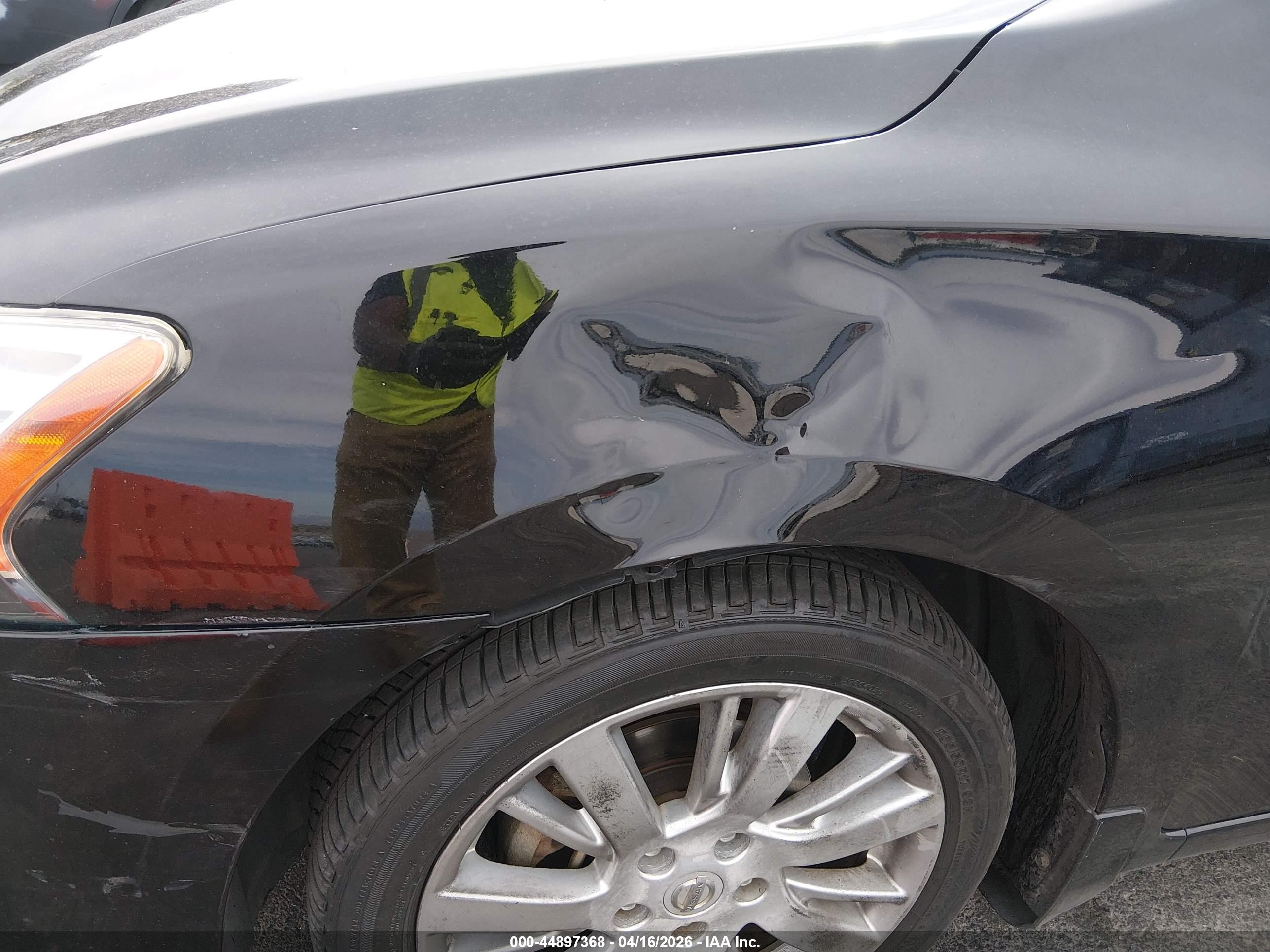 NISSAN SENTRA image 6