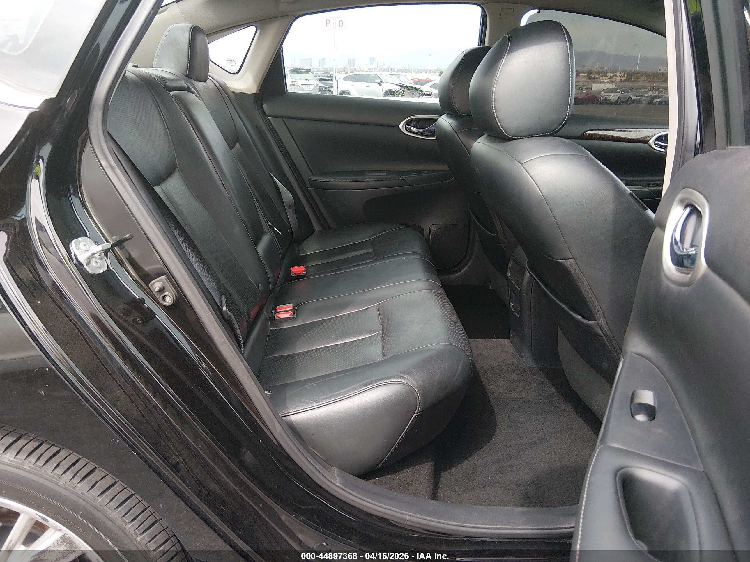 NISSAN SENTRA image 8